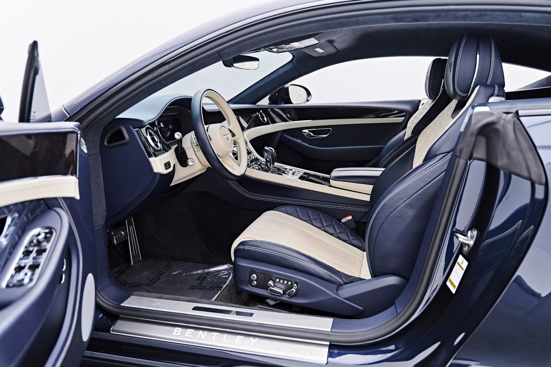 mph026_3031286163_Used_2022_Bentley_Continental_GT_V8_1790367712_e647721870