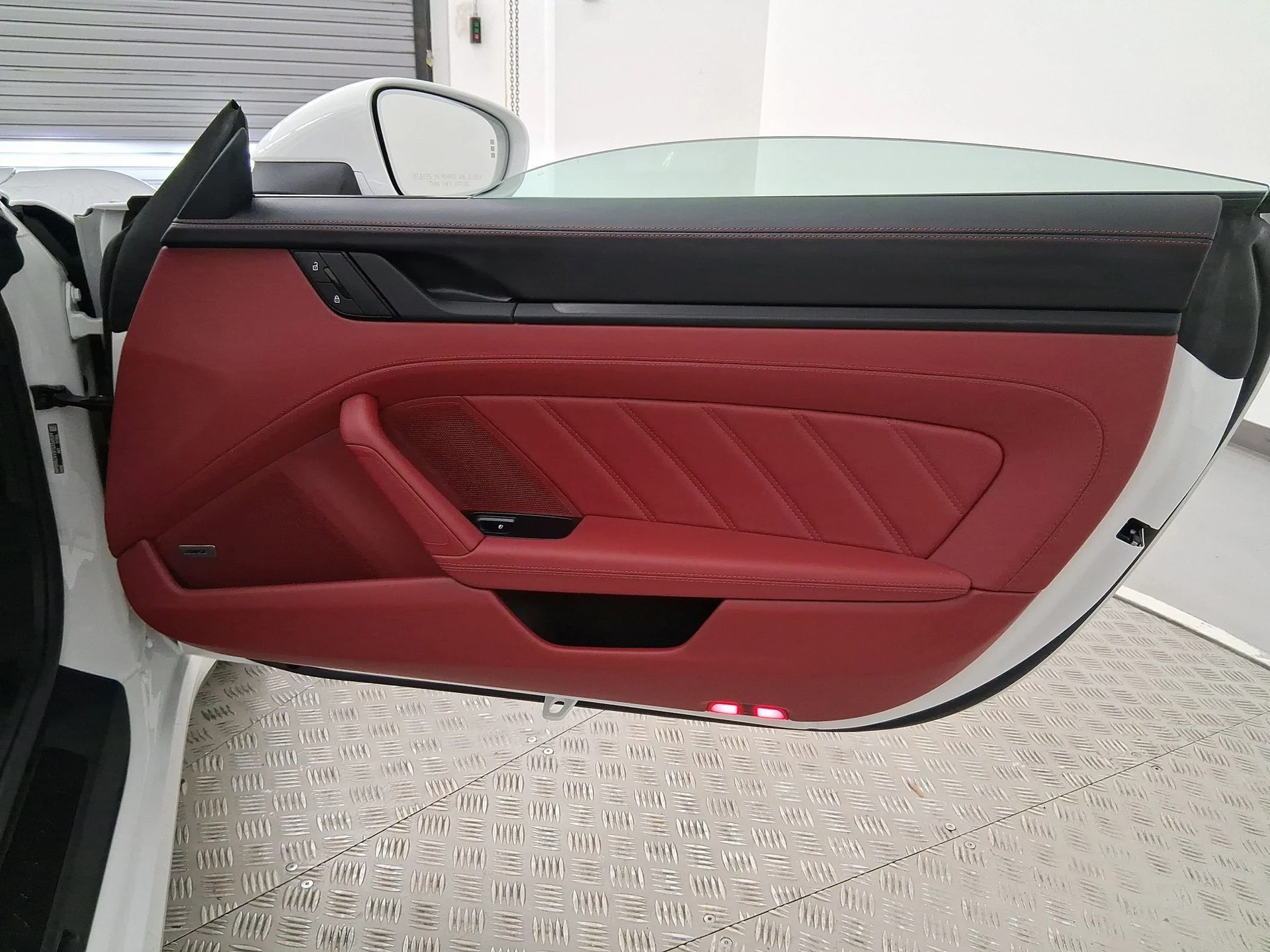 mph026_3033194914_8ac383990cca94b6a4bd021889da6118x_d7b6f7f40c