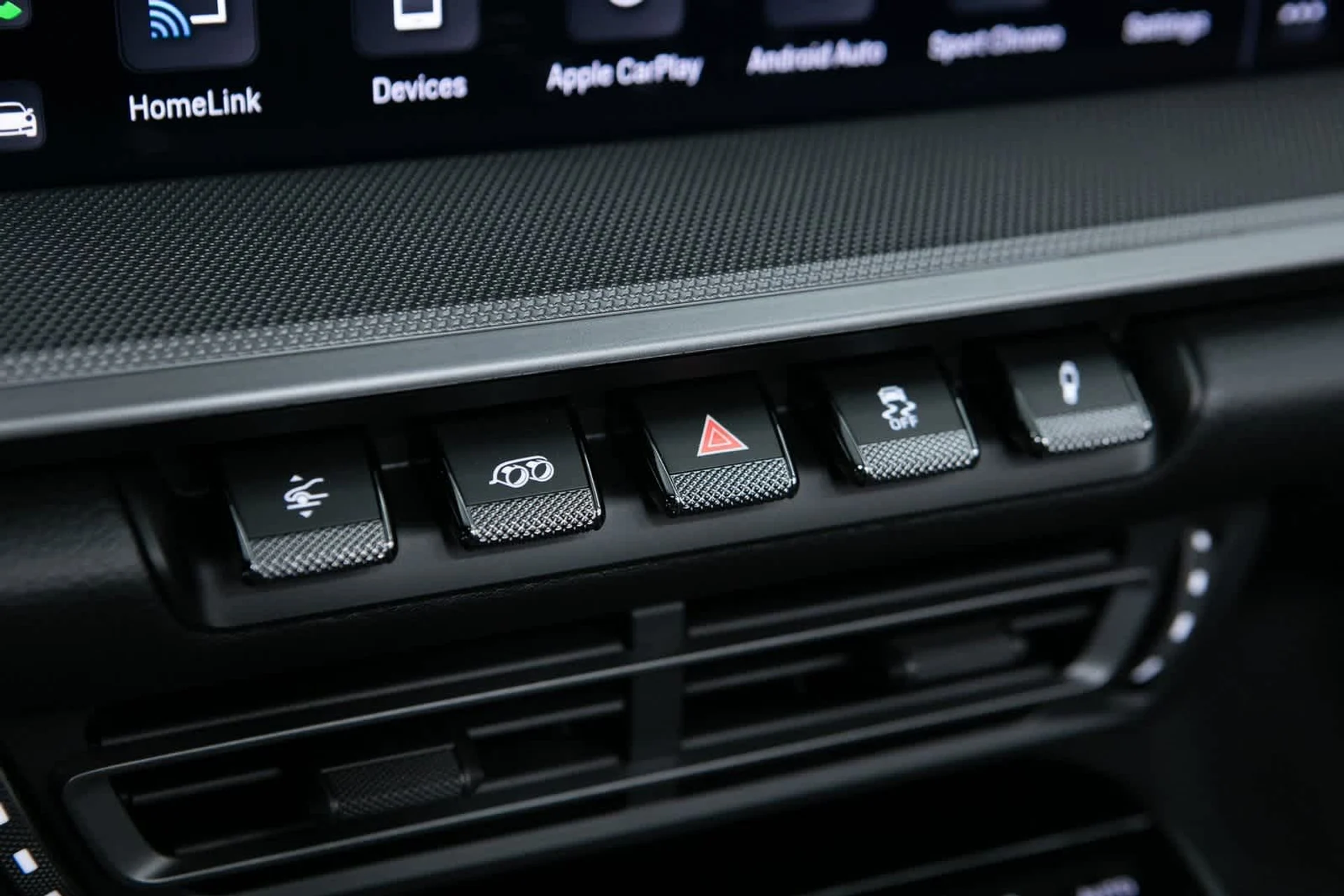 mph026_3042110748_572e3a81ff5f58fc8f1cd50ef3649afex_1523b53c67