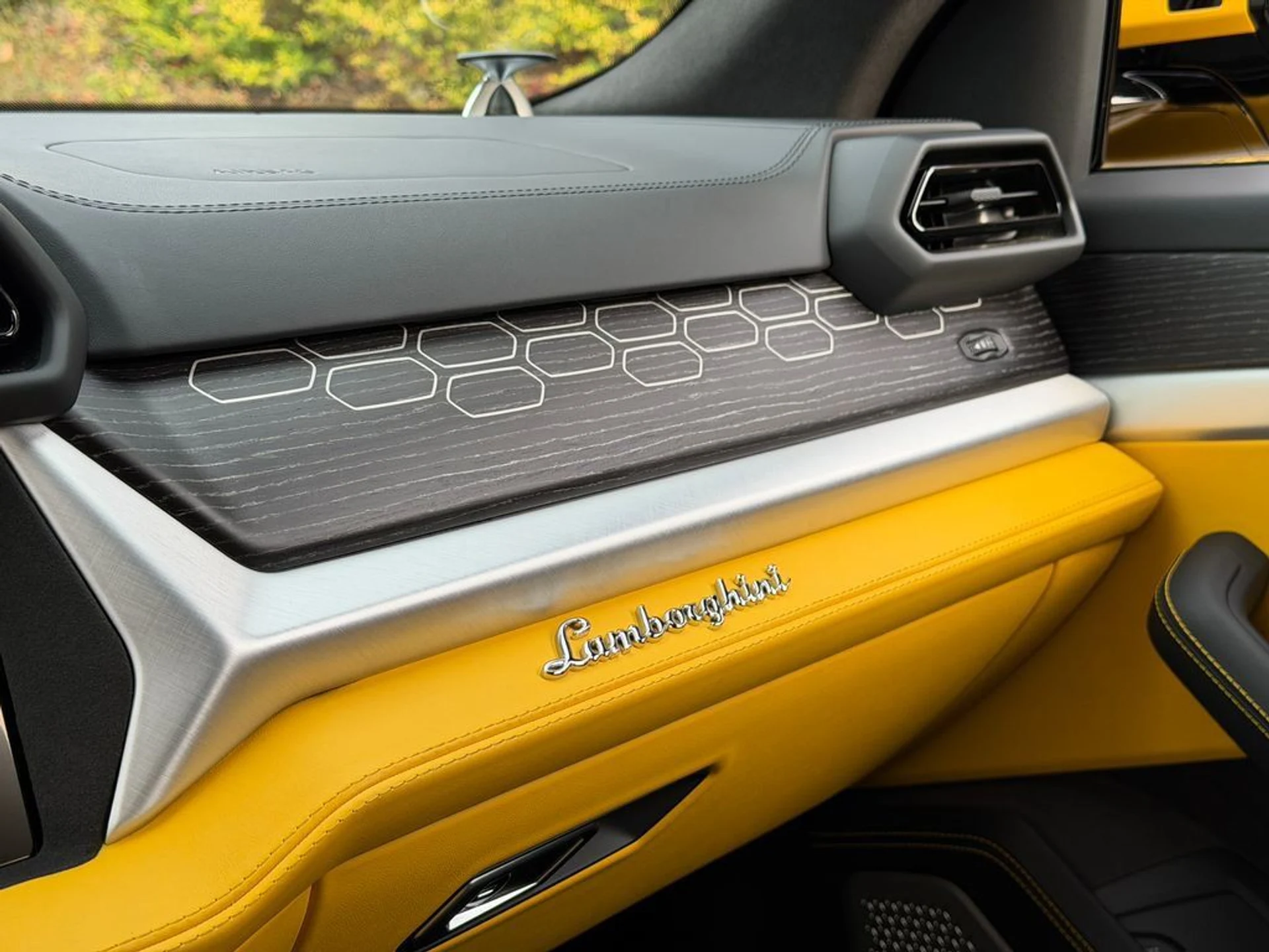 mph026_3049060296_0b0b4d128b9f49038c99ee360cc0d1e6_8ff72cddff