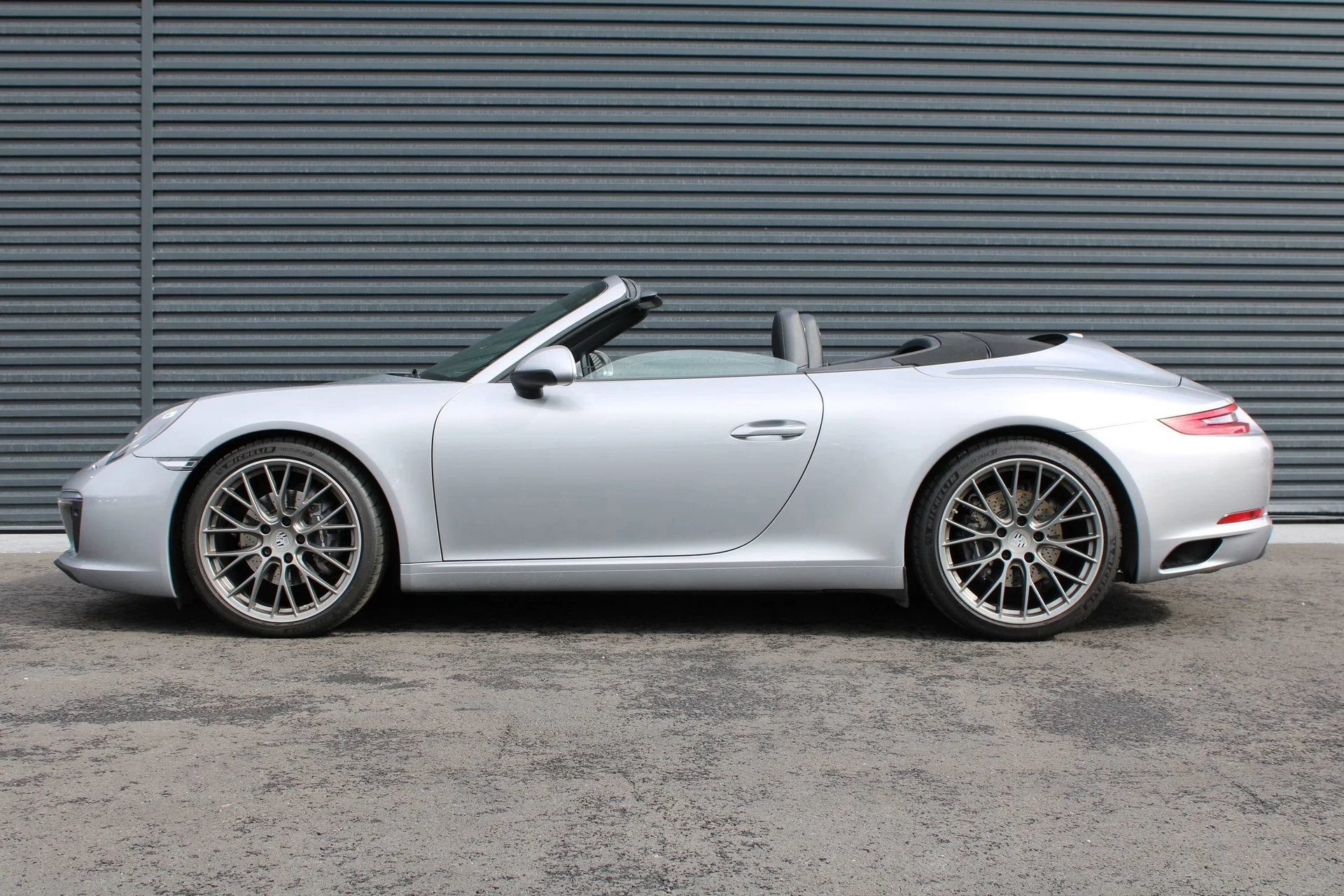 mph026_3052906283_e499b0839f00bbce7563a03086d80777_264eda4a35