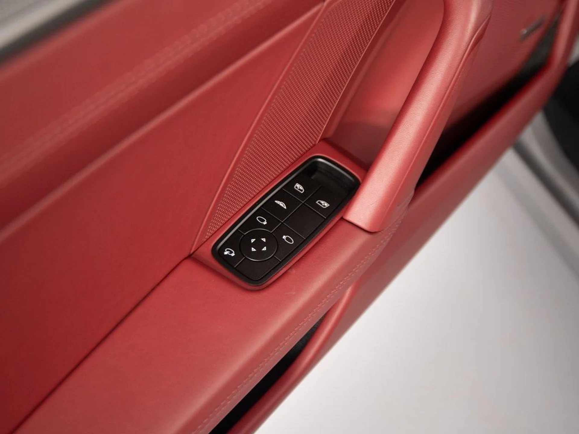 mph026_305347478_Zs_Tui_Uofw_K4y_Idizn_a_Lxbz_FY_o_af6a3017e7