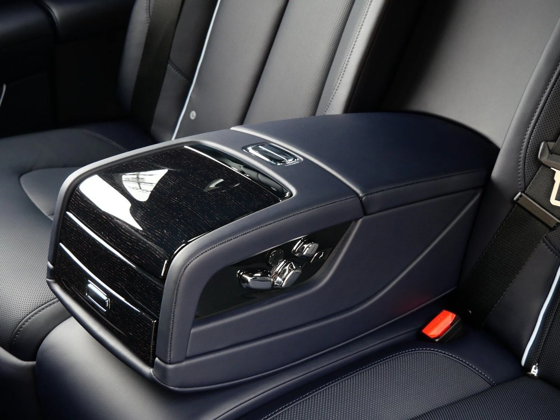 mph026_3057554569_a1e2133f7dfcf0eadf4c4207f0be1ccfx_792552d3e0