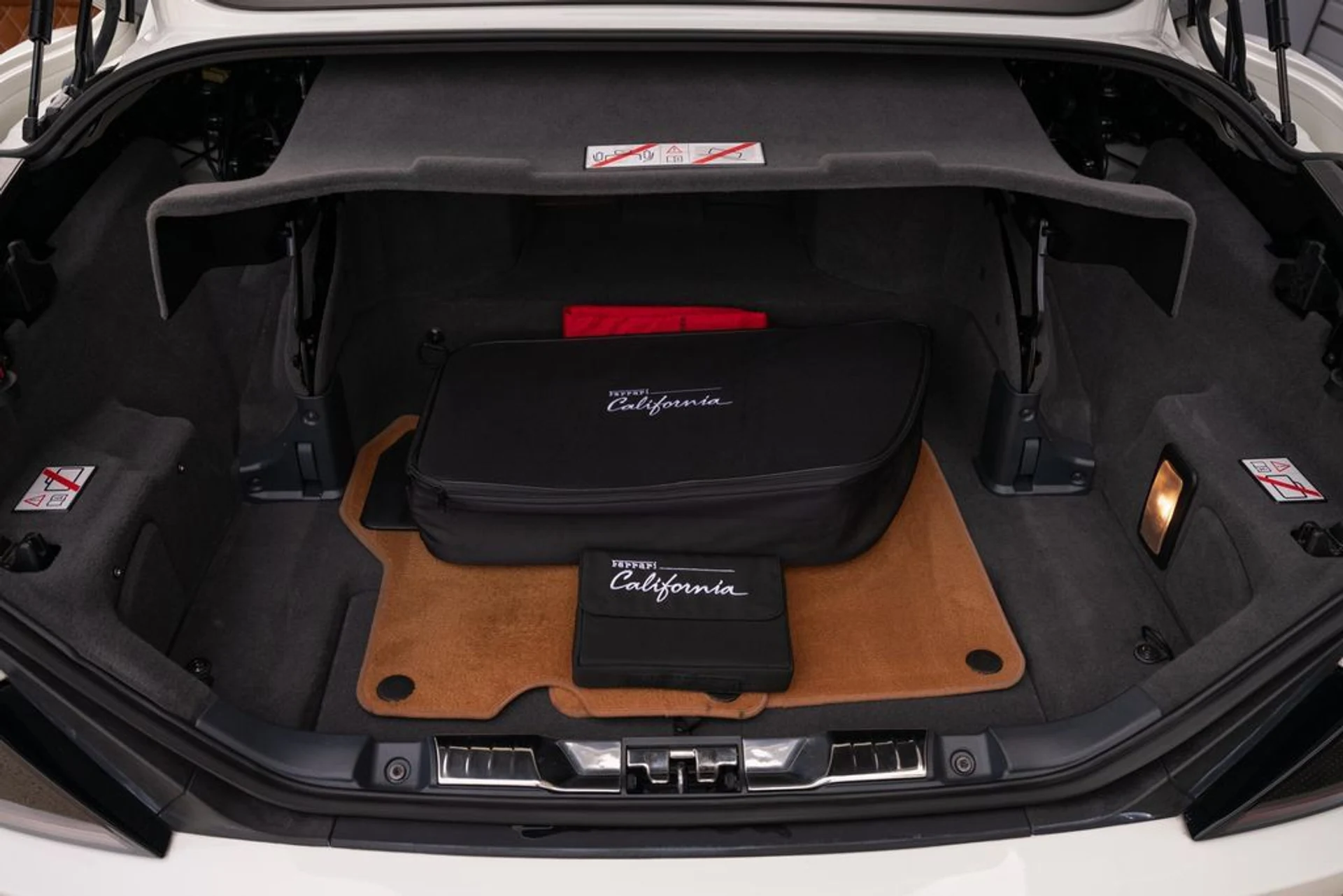 mph026_3060345487_5a954b1c27f04fad80fc851b1537ca18_0634924b89