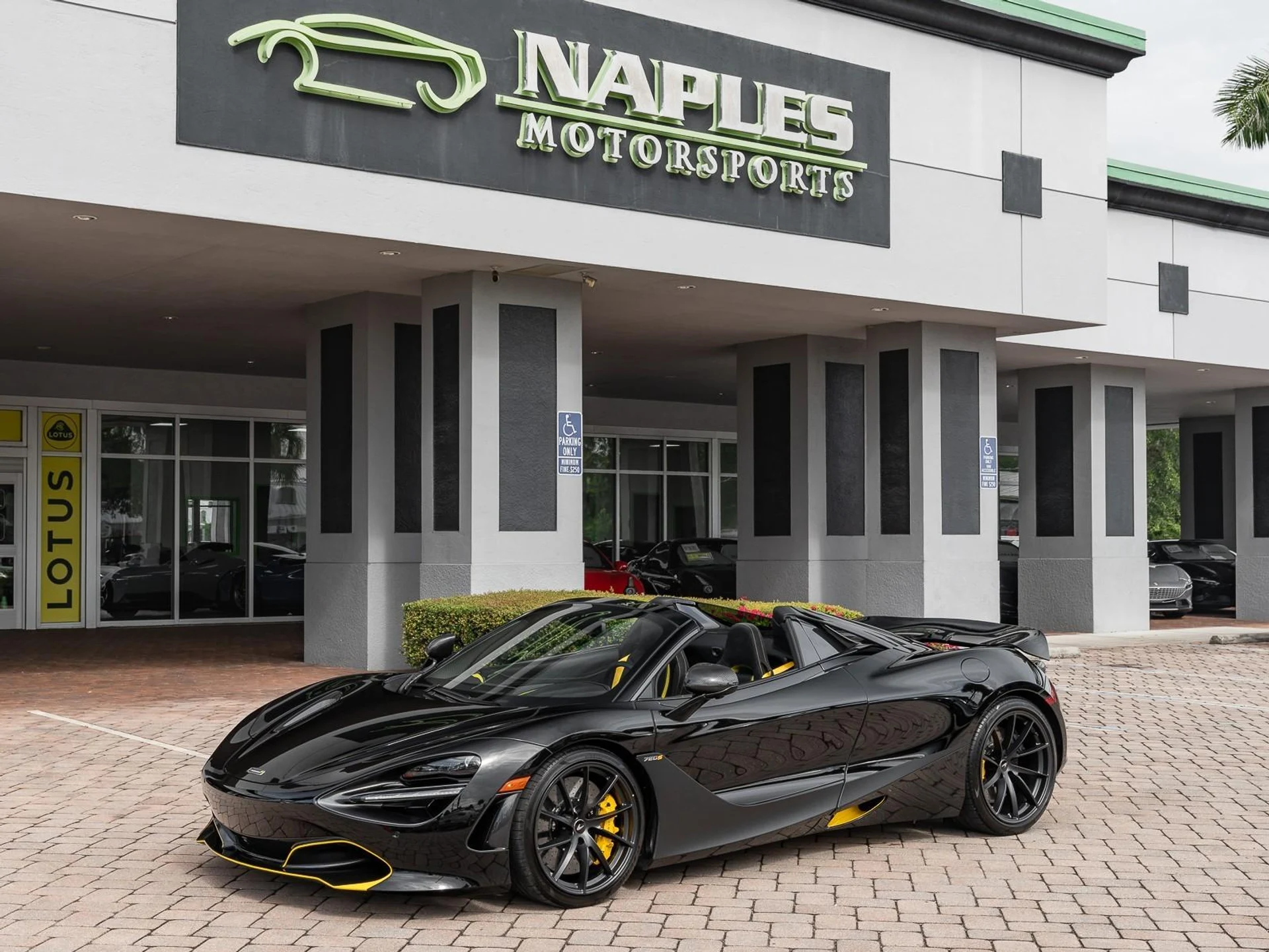 mph026_3061673910_Used_2022_Mc_Laren_720_S_1759766827_283675f7ad