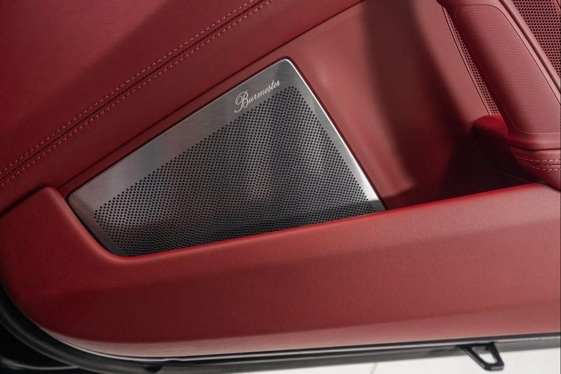 mph026_3063441059_8_W42_D0_FX_Erx7_Ue_Eillf4it_ODU_d567f94359