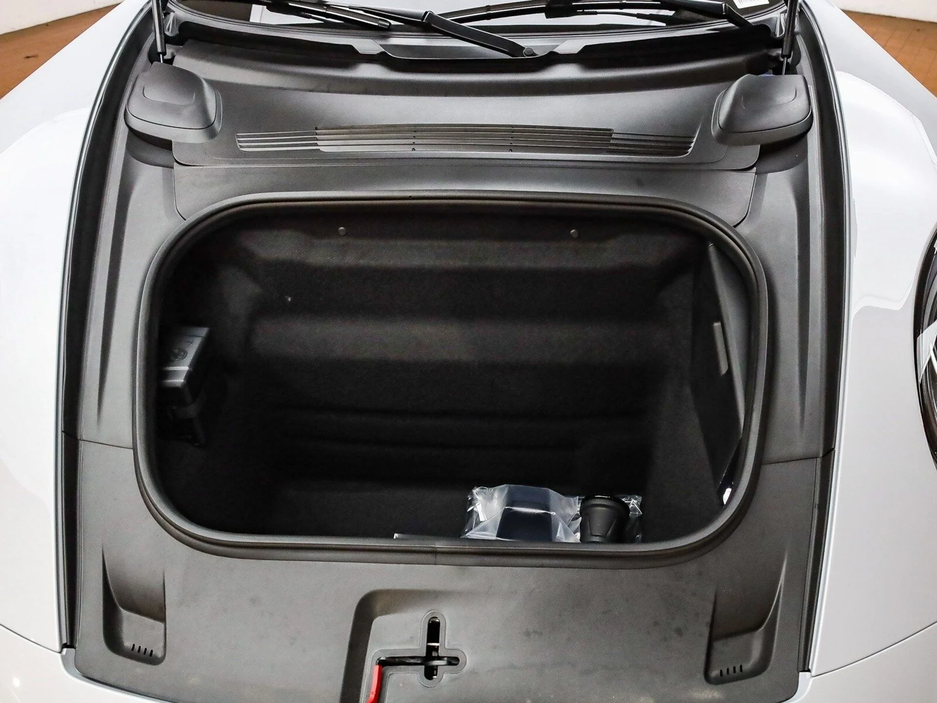 mph026_3064621535_71d881dedba87a5804da1a64c0955f7ax_eb224a60df