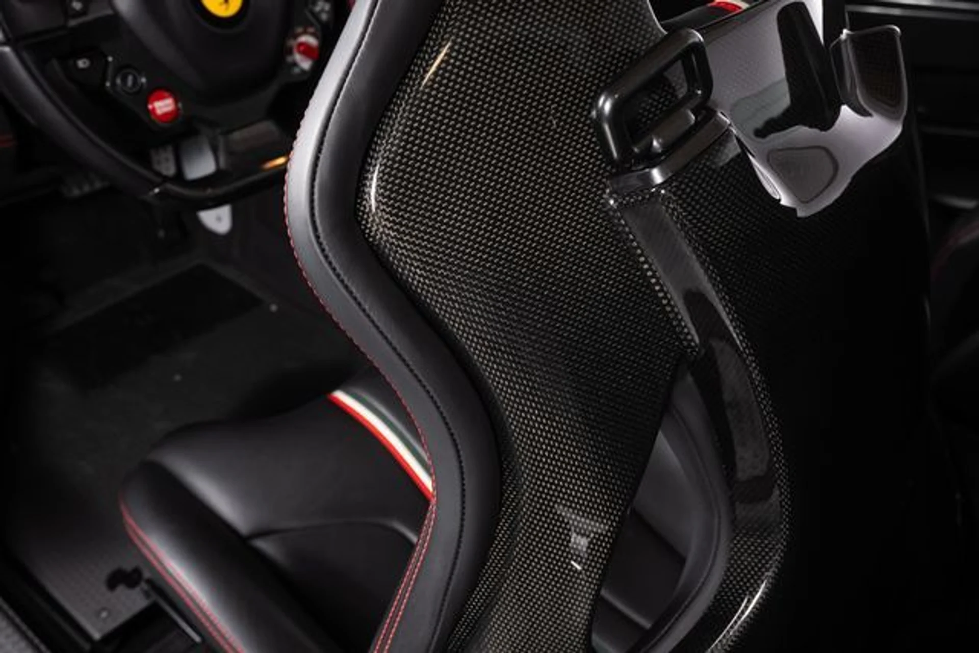 mph026_307671174_e7a5a92260b26b4718754e60c3165c1ax_560a1cea09