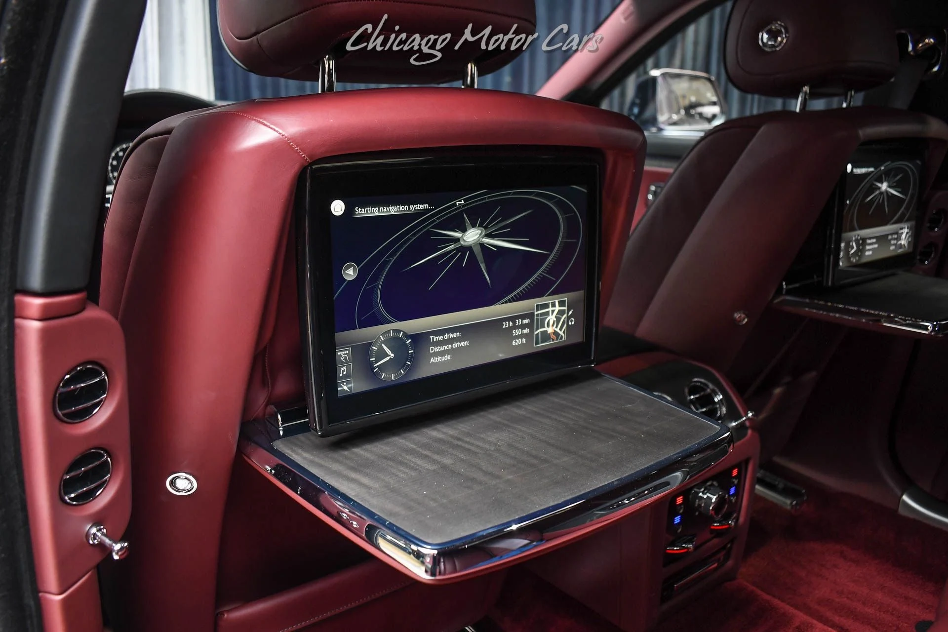 mph026_3083608345_13149_p27_l_769d070a1d