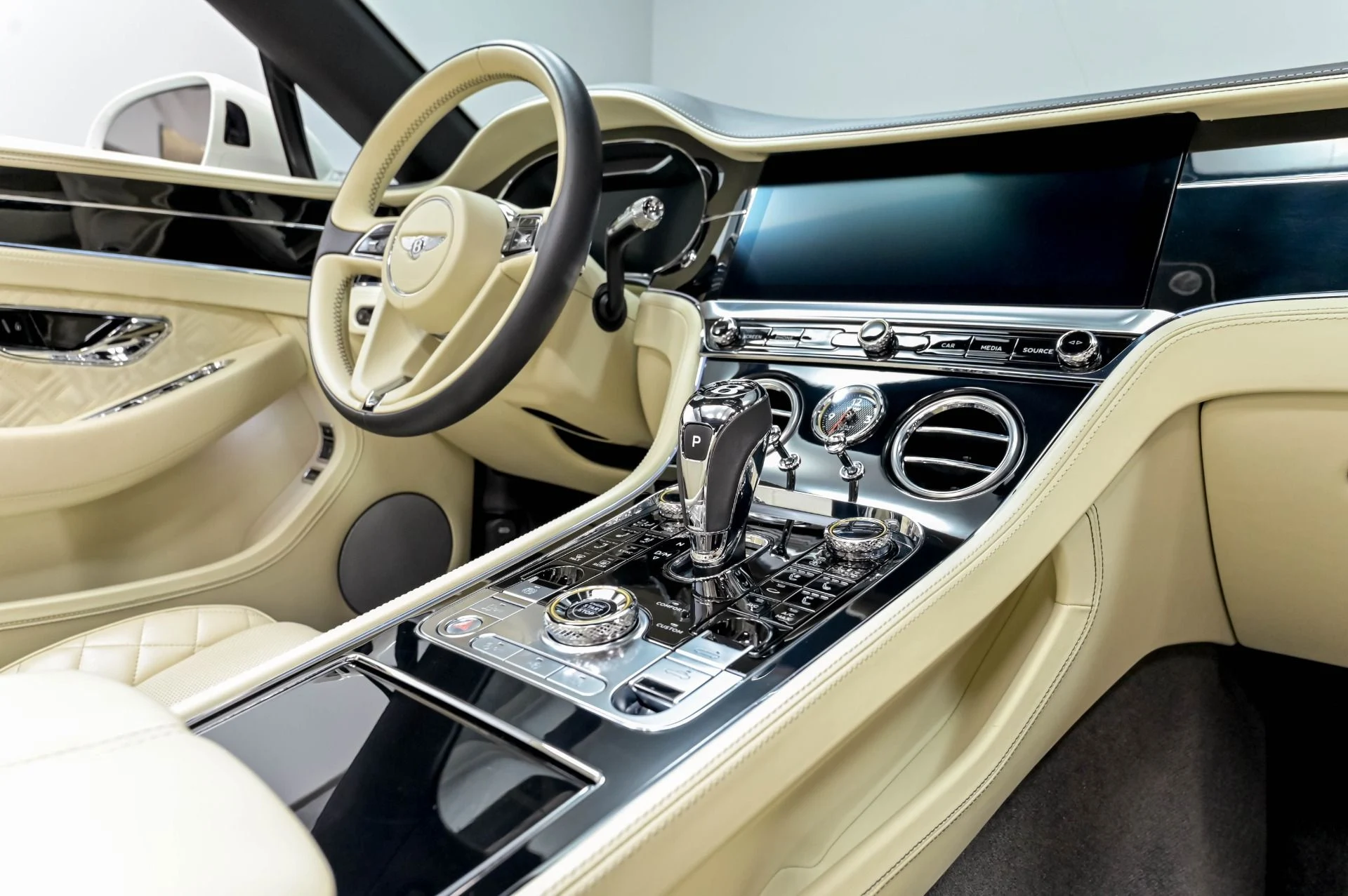 mph026_3085175855_Used_2020_Bentley_Continental_GT_V8_1780589697_5760f2968d
