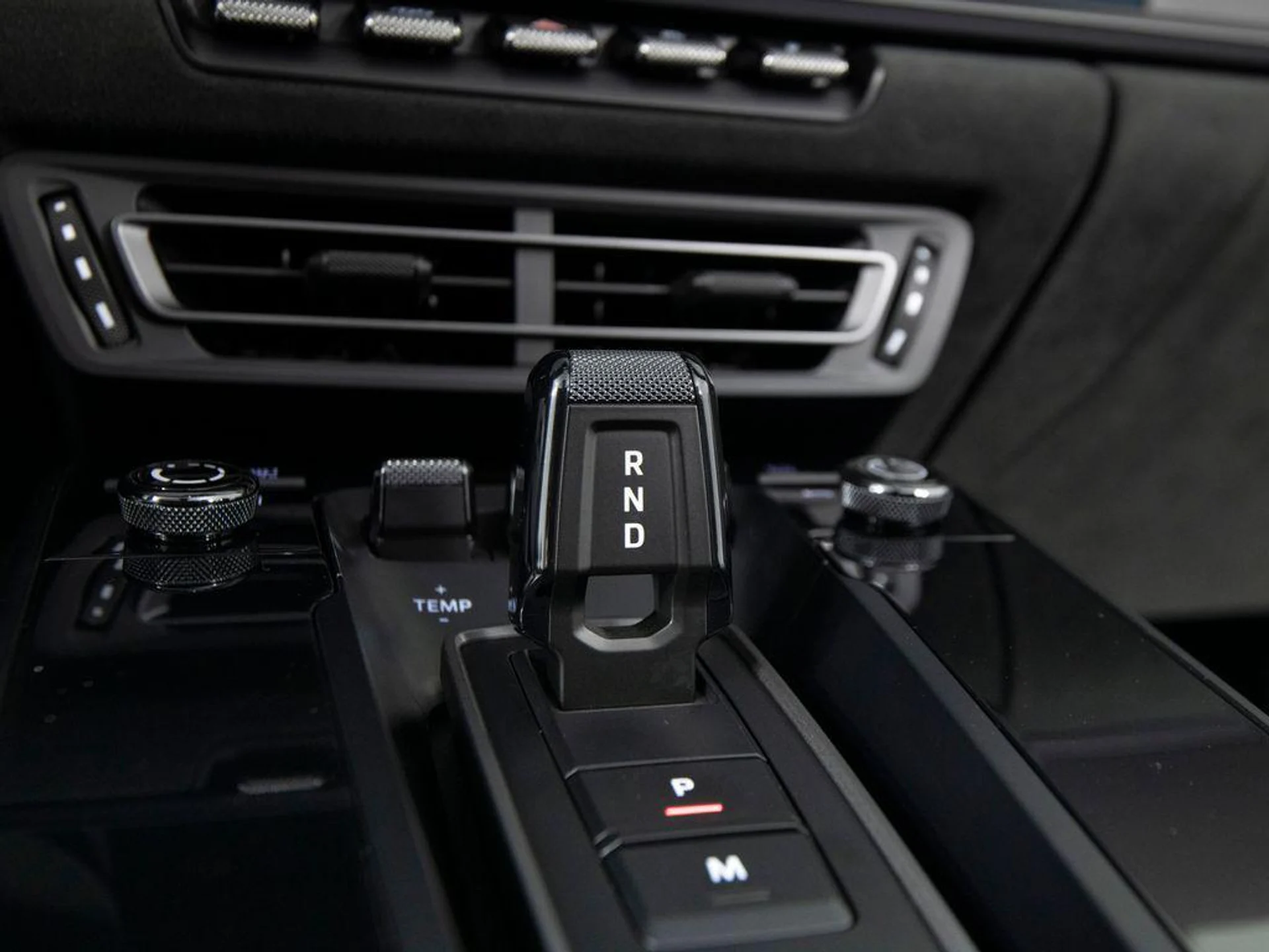 mph026_3087491655_ssh_jtwc_L_Frpci_Xk_z4_Rjbq_PX_Cc_2f505ceab8