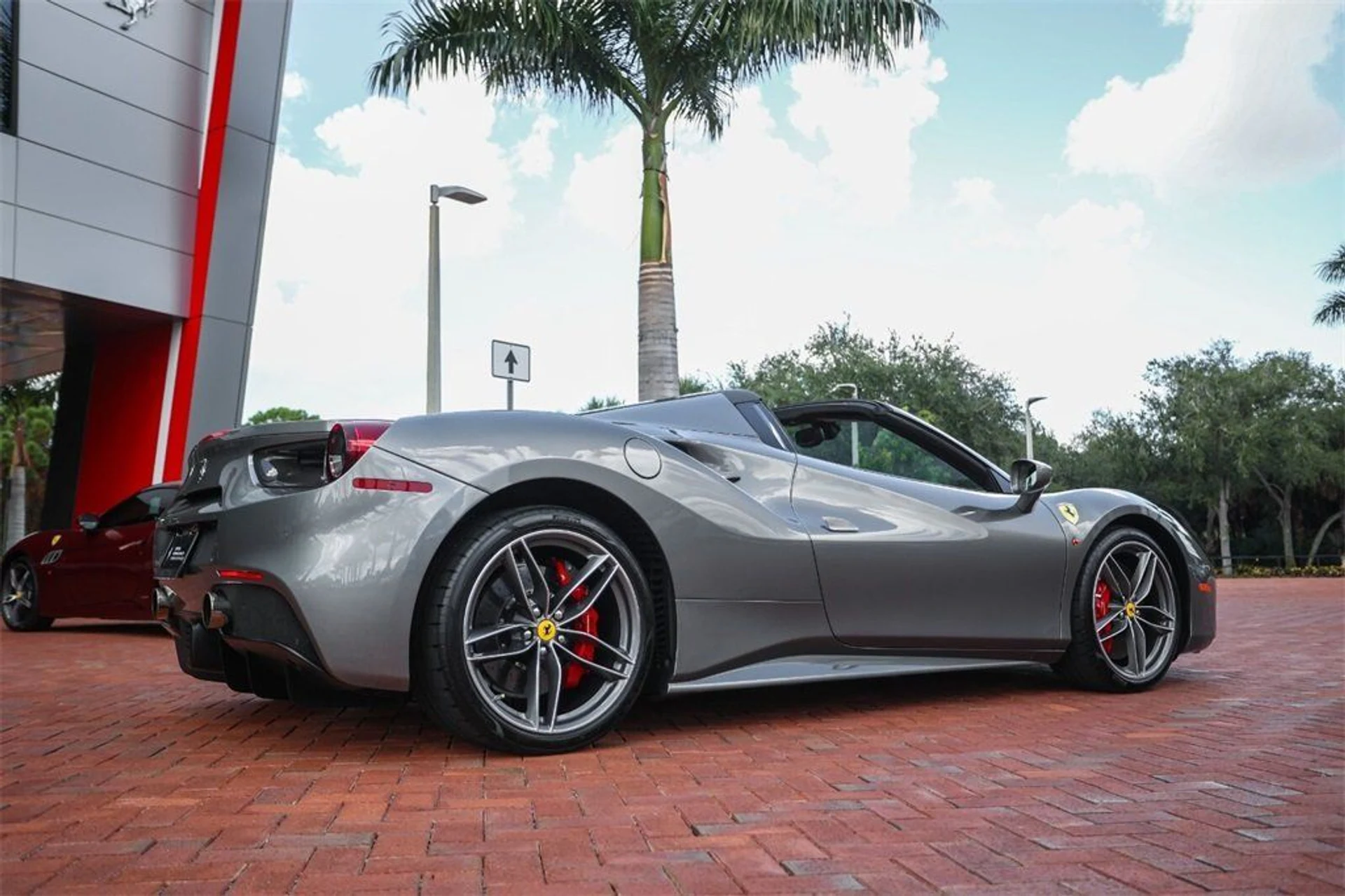 mph026_3092415795_44a2e86d4deb441a287a6113efe7f517_567351b6e8