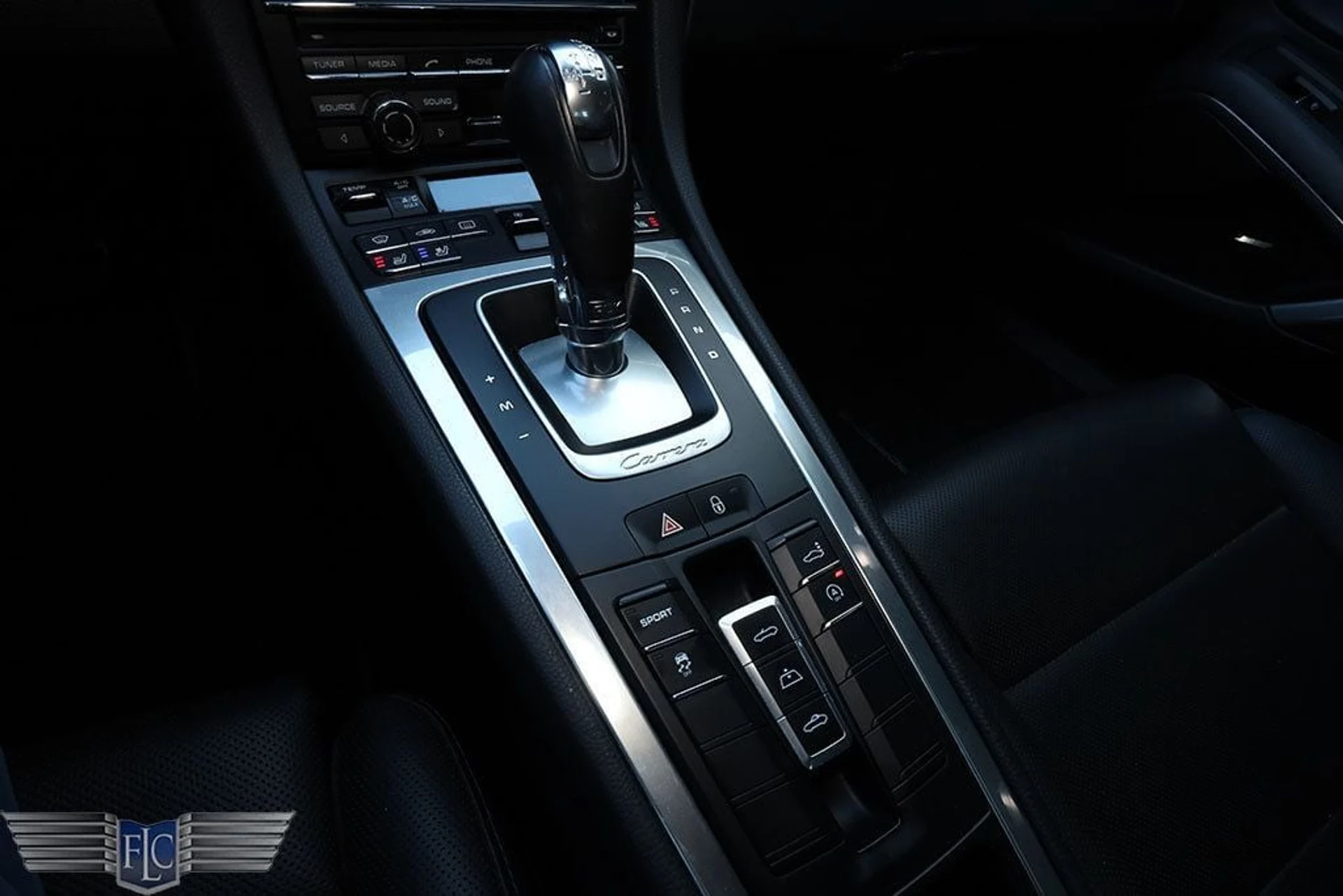 mph026_3099637866_used_2014_porsche_911_2drcabrioletcarrera_6305_22950362_27_1024_497f7a3ed1