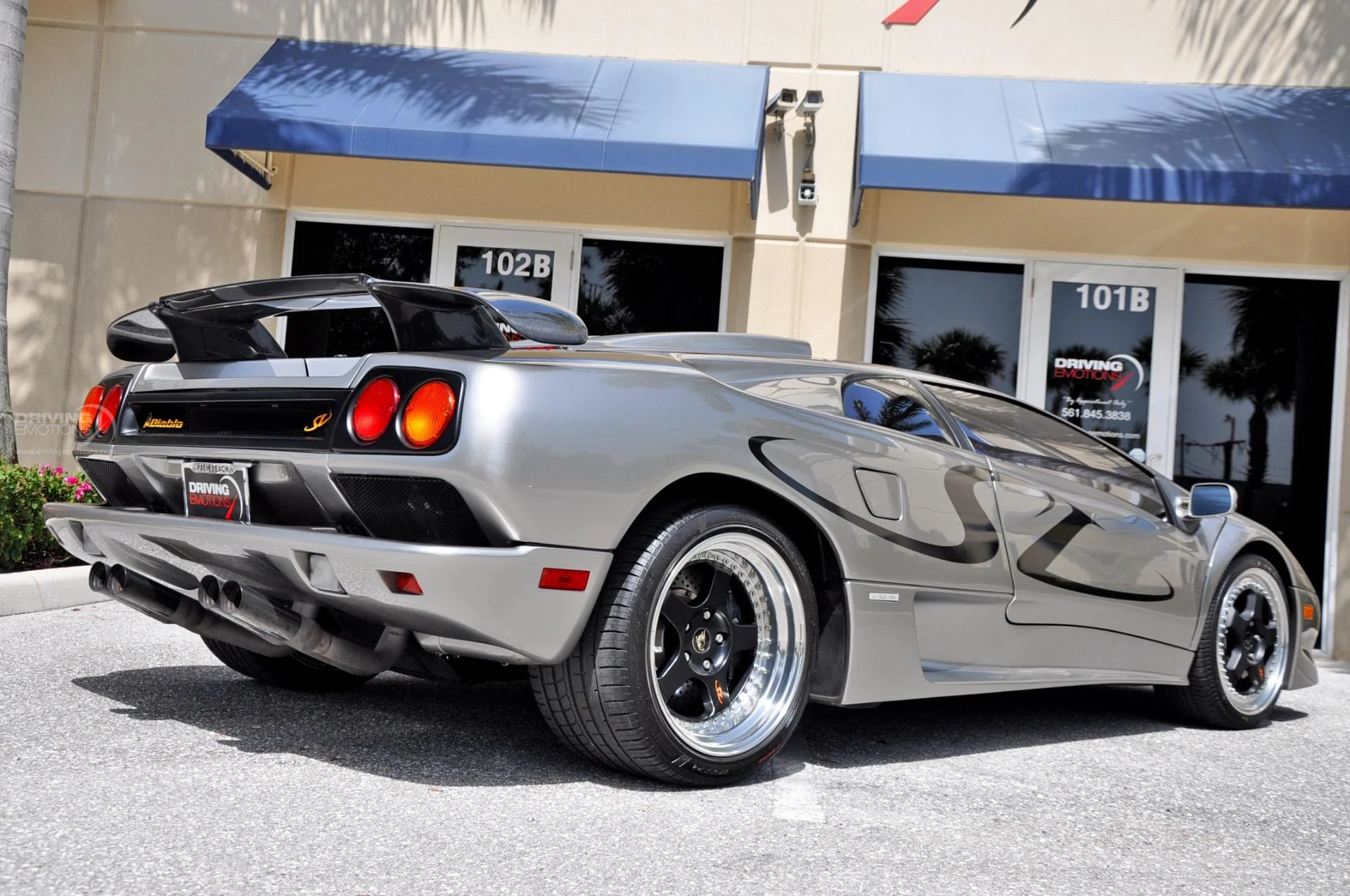 mph026_3103851608_192_p27_l_1fb9f4b09e