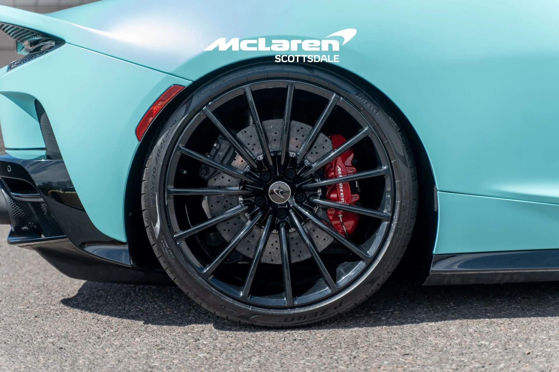 mph026_3112836848_Used_2022_MCLAREN_GT_PIONEER_DESIGN_1773030468_10be3fac1f