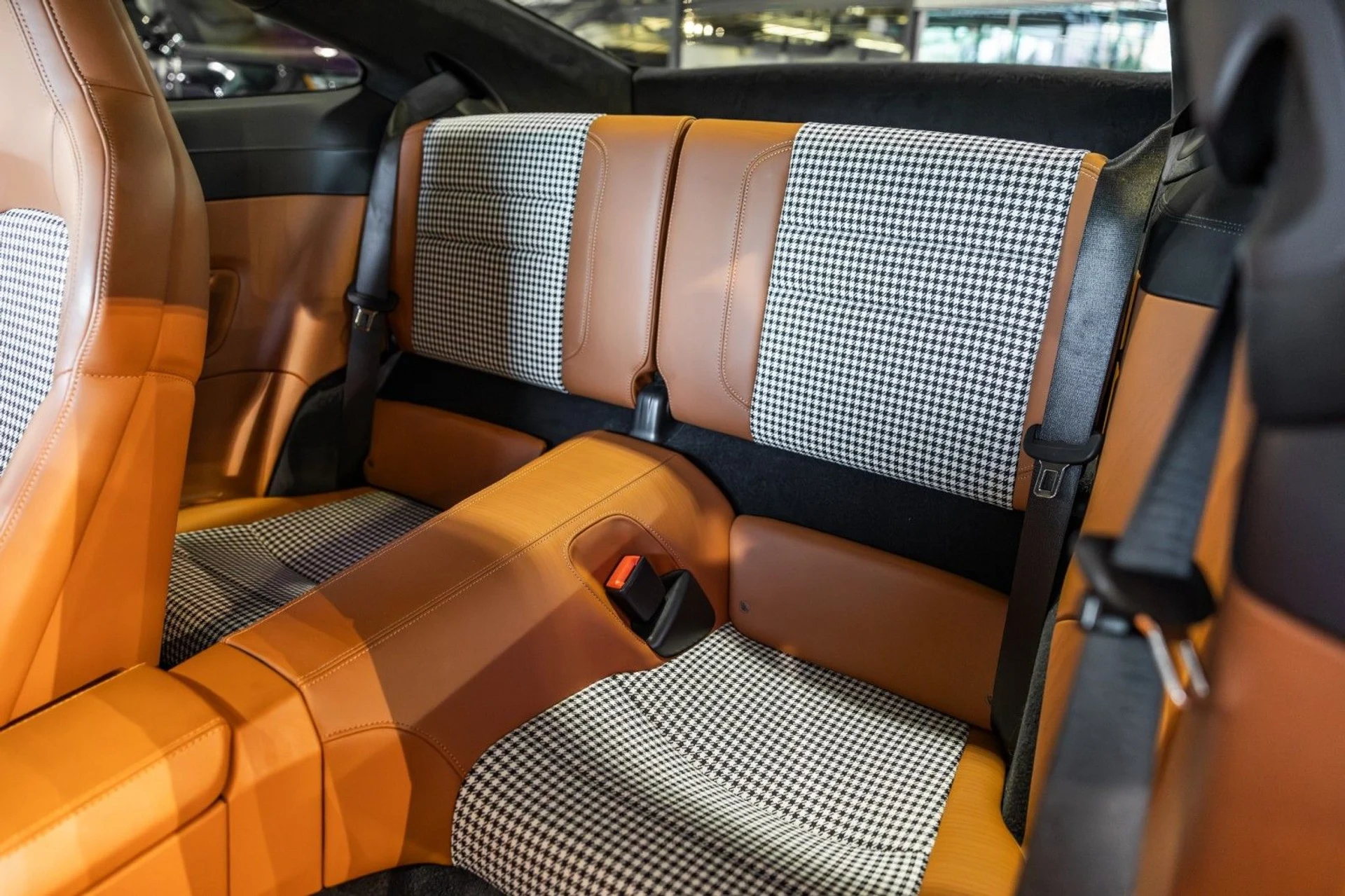 mph026_311303306_Ng_42adf8a747