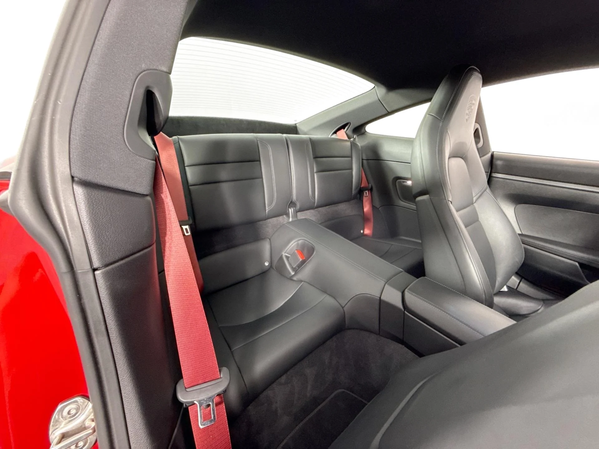 mph026_3118294384_Used_2022_Porsche_911_Carrera_S_1783967228_dd38ac3df4