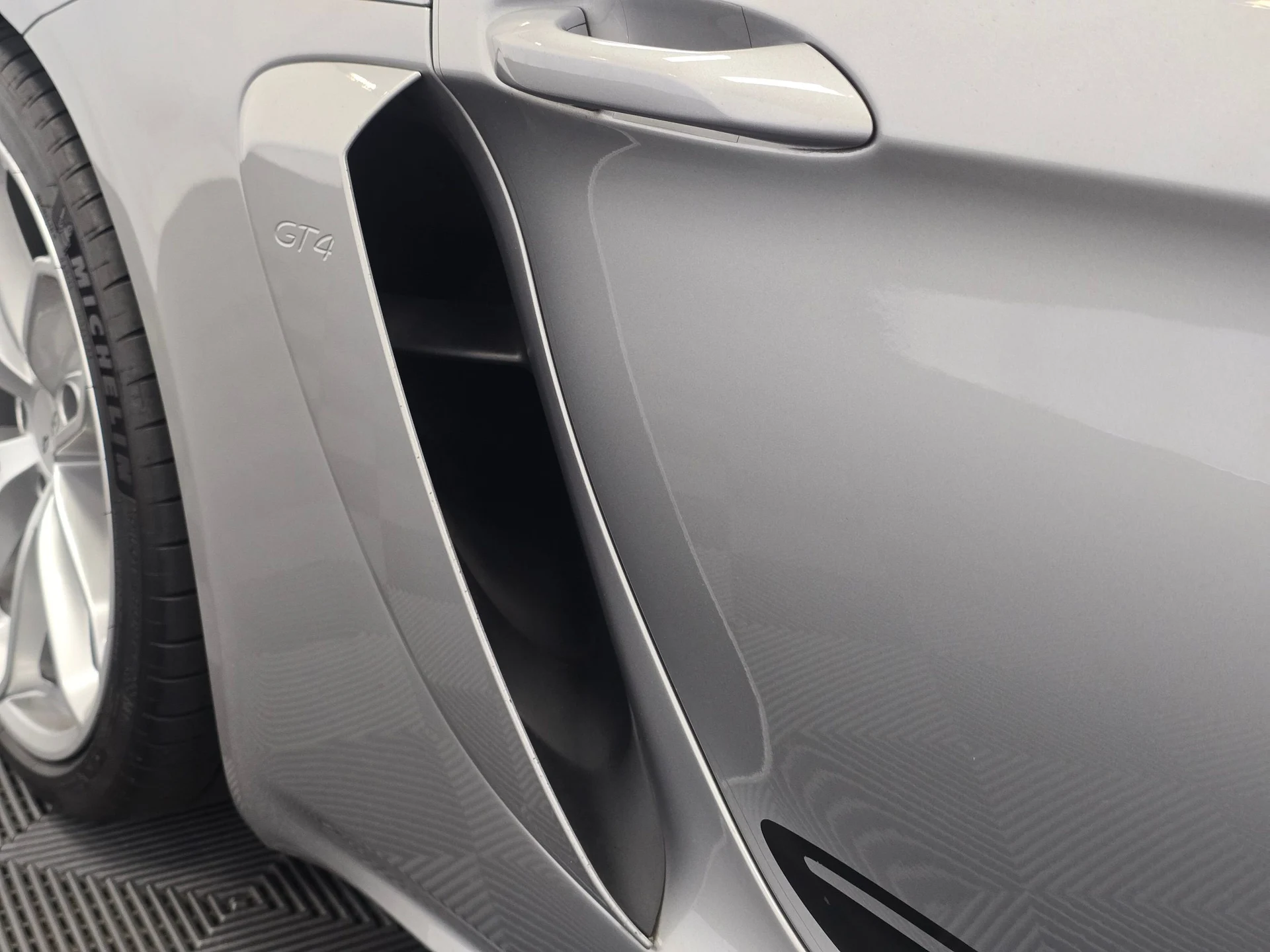 mph026_3124715059_bbb31e24197191a42a2be6f8785e4a80x_509eba999a