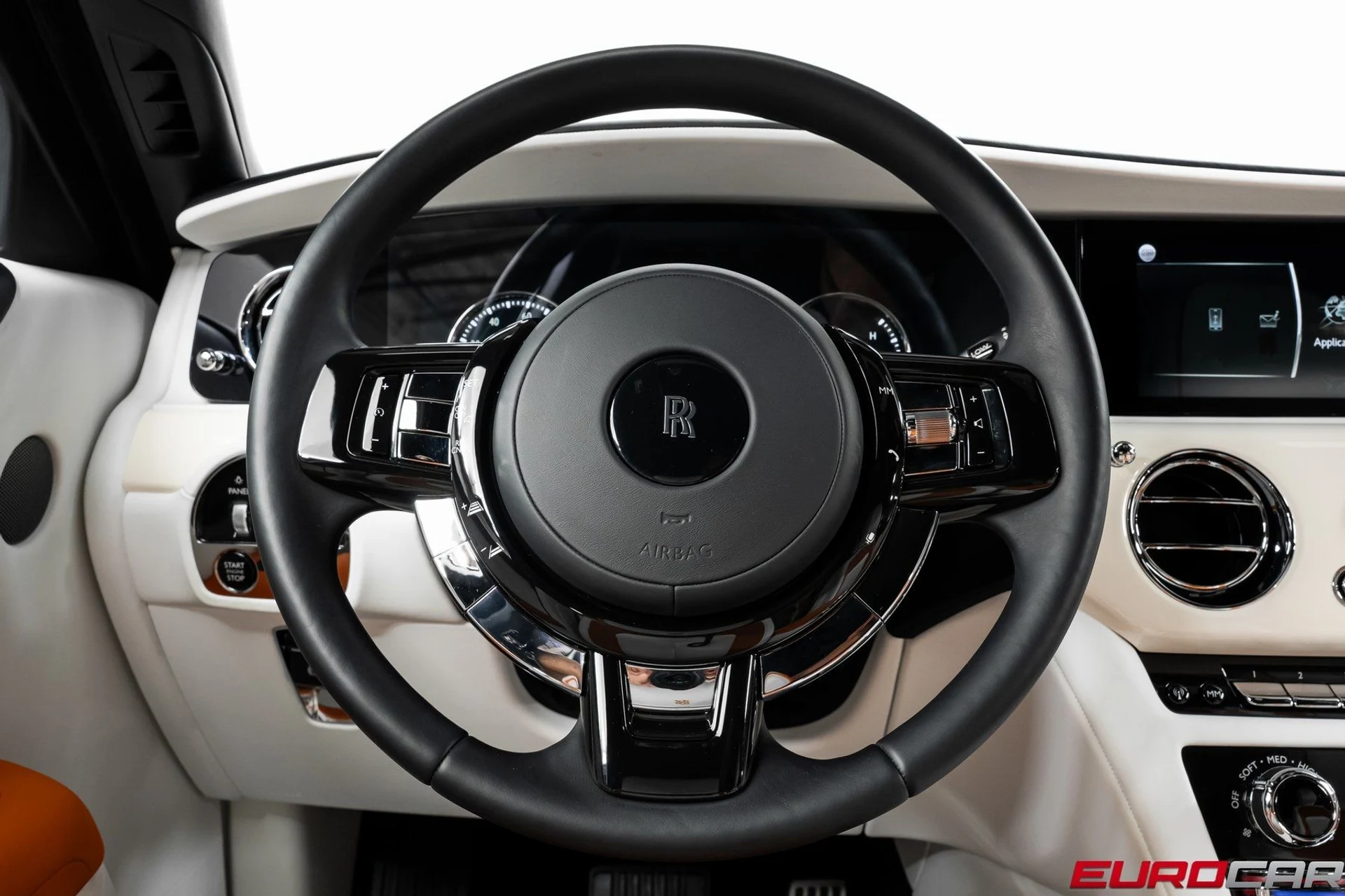 mph026_3132772129_image_27_eed7412a99