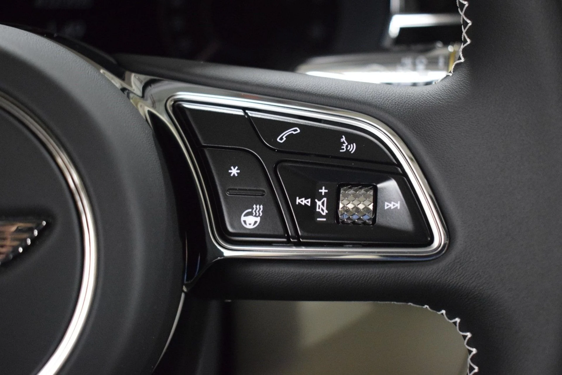 mph026_3136255737_fec242d68e440ab1669e5fcdd76c6a6ax_f8da12eef2