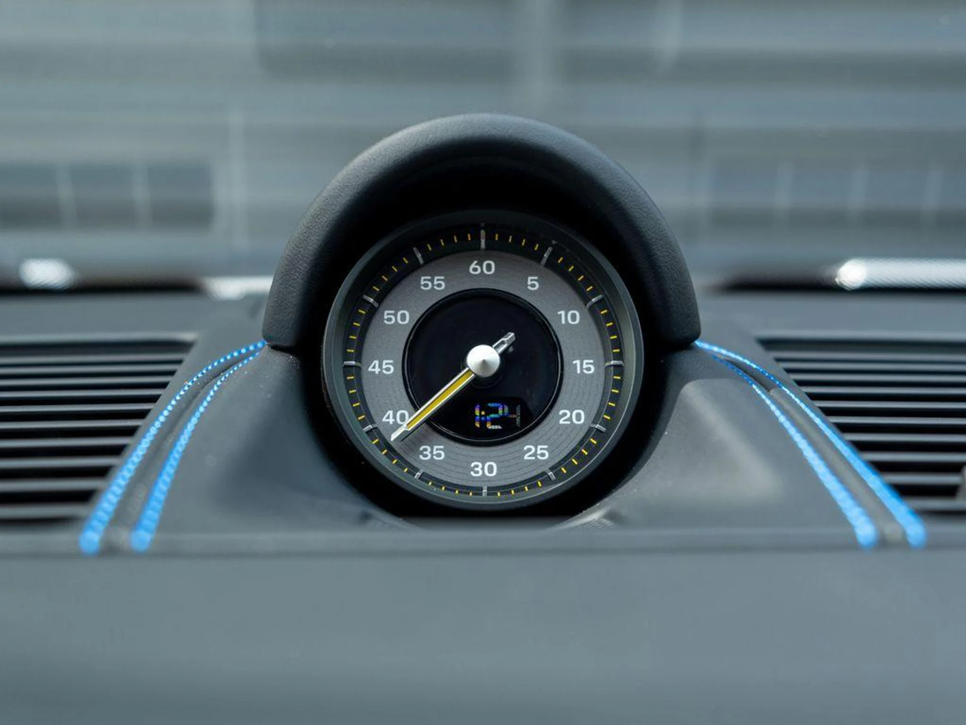 mph026_314199302_W6hc_Lk5_Y_Uyb_LIV_Ct_Cu2_Kv9o_SZFM_b704d47ae6