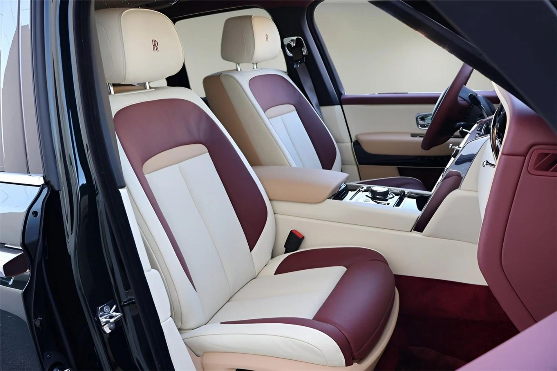 mph026_3144293878_27_b815a81cea