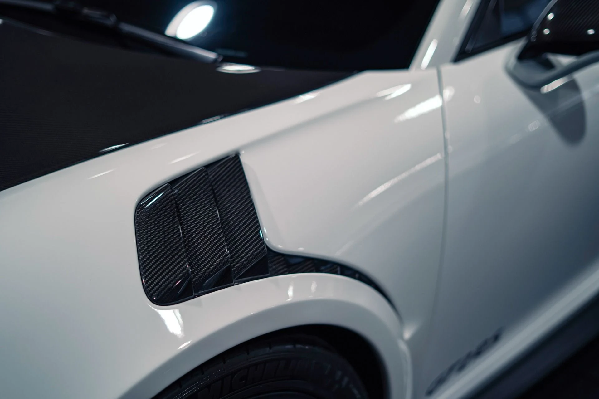 mph026_3147341441_Used_2018_Porsche_911_GT_2_RS_1777473836_0742490246