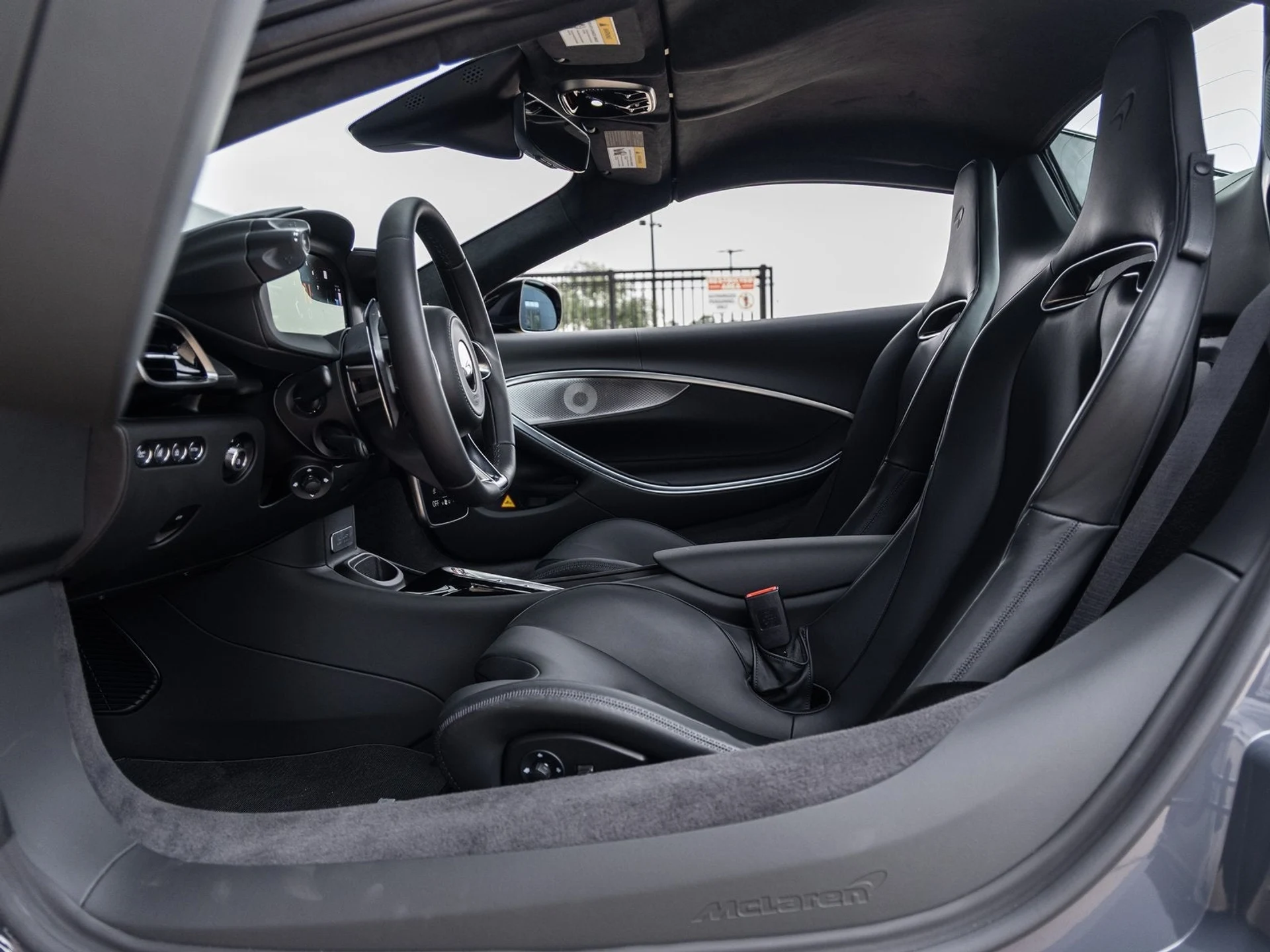 mph026_3153636595_27_93925c001f