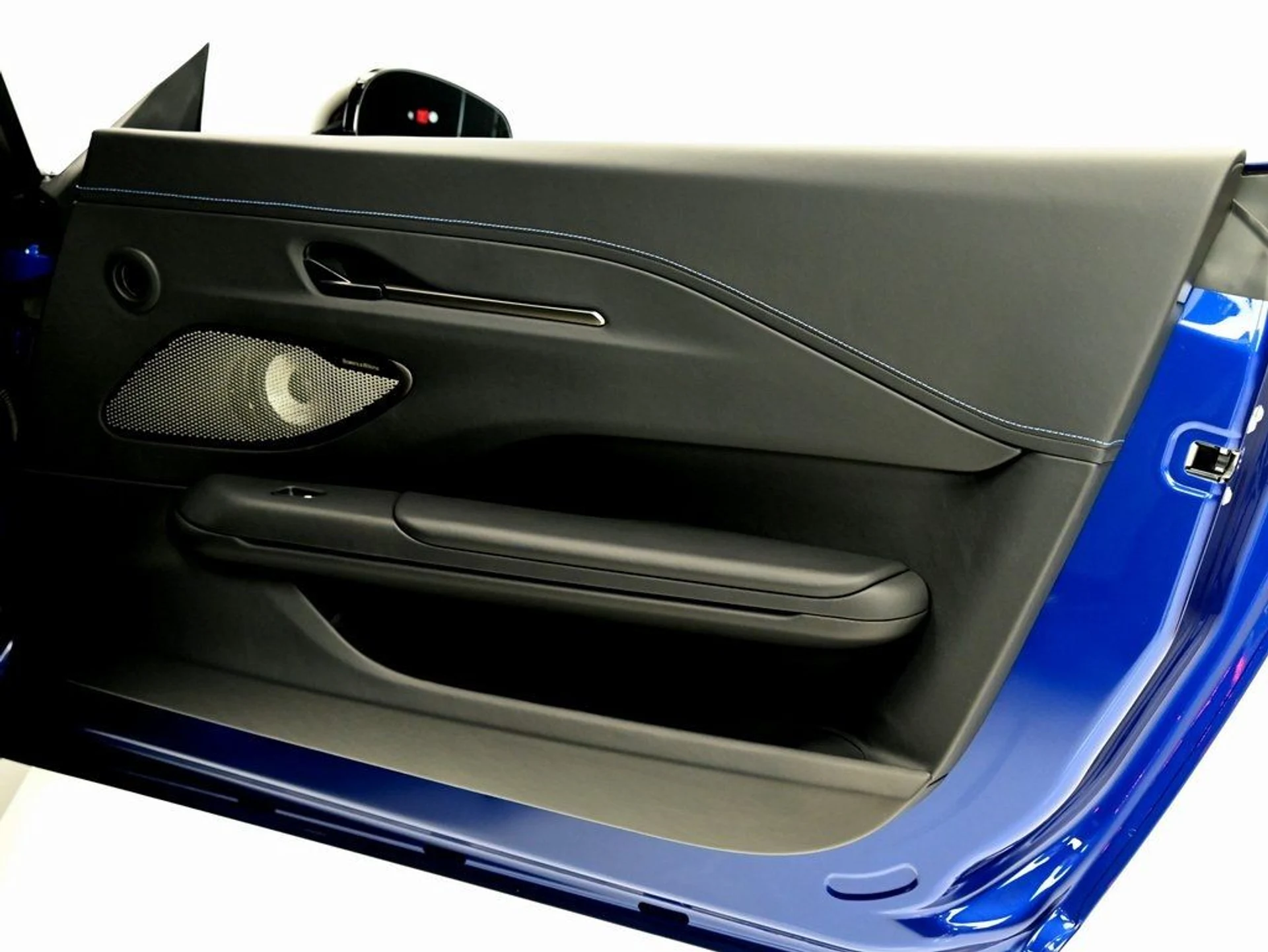 mph026_3156655731_c1d7978c7cd29291eec2e2f037dd6acb_cb855cbfa0