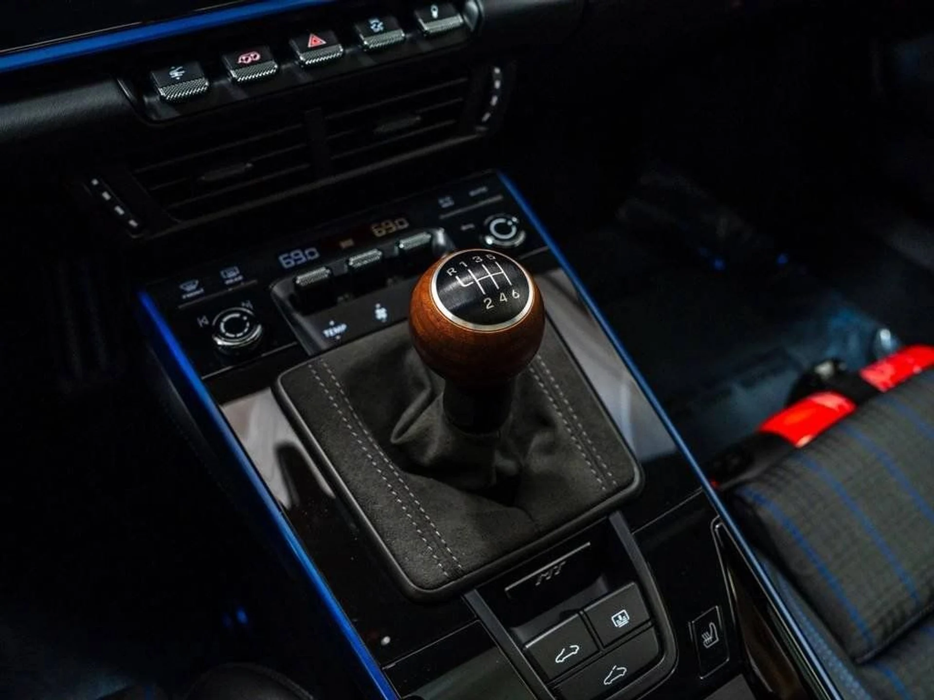 mph026_3157681126_76ca92a4e0647db55505bb520e7dc8c2_07d6ea3da1