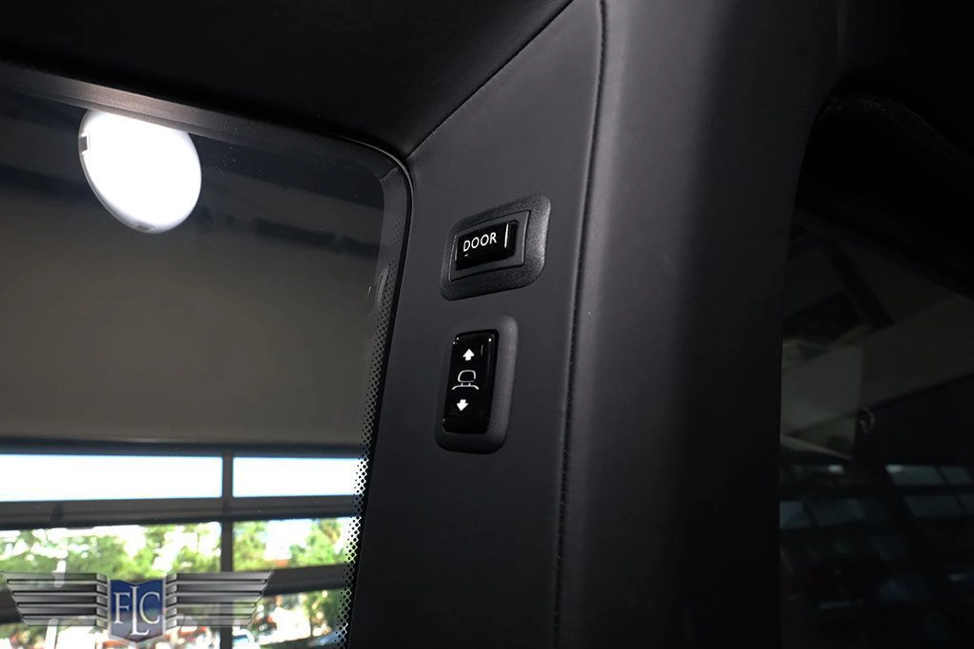mph026_3160410262_used_2026_rolls_royce_cullinan_blackbadgesportutility_9689_23031080_27_1024_50785b248e
