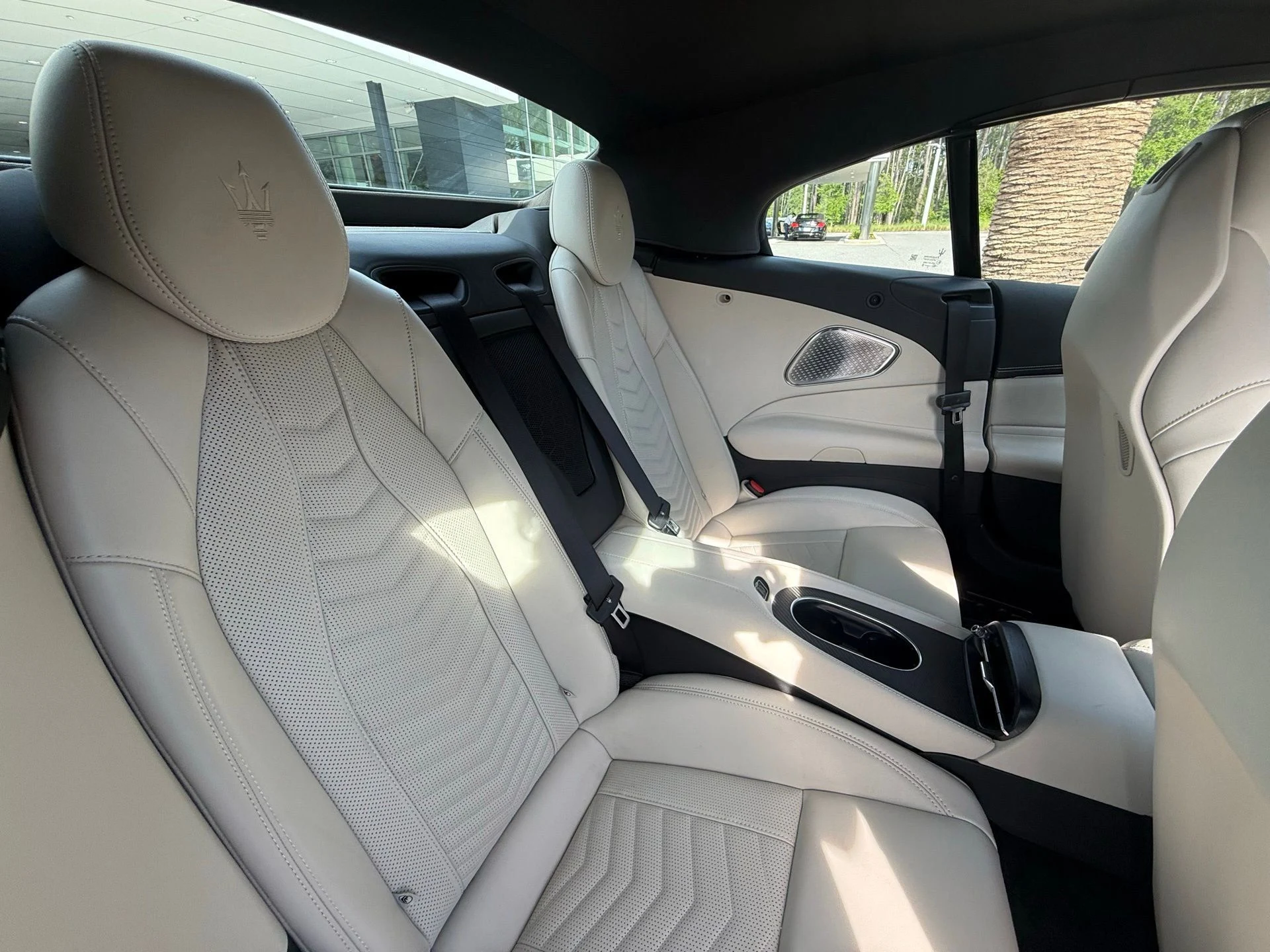 mph026_3170735403_2852101c2044473b97800d90b1dc9d3a_0d45bce0b6