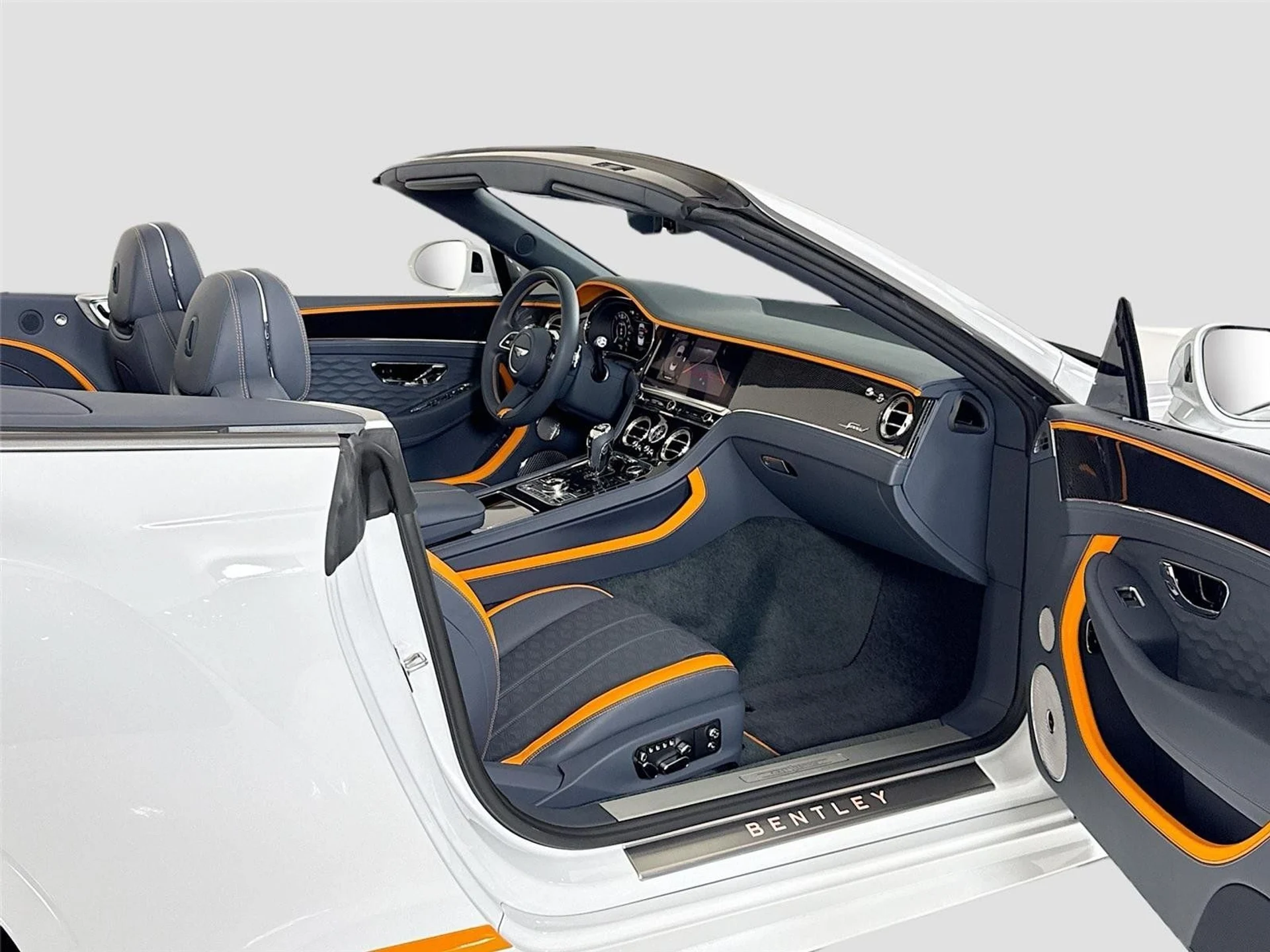 mph026_3173813174_f140b9cc0bb37addedc7fbc578d7f928_def261aed9