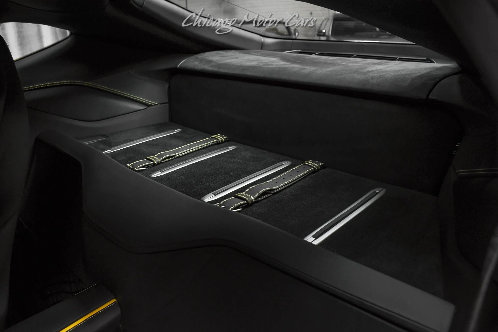 mph026_3186271854_12134_p27_l_8828bda6aa