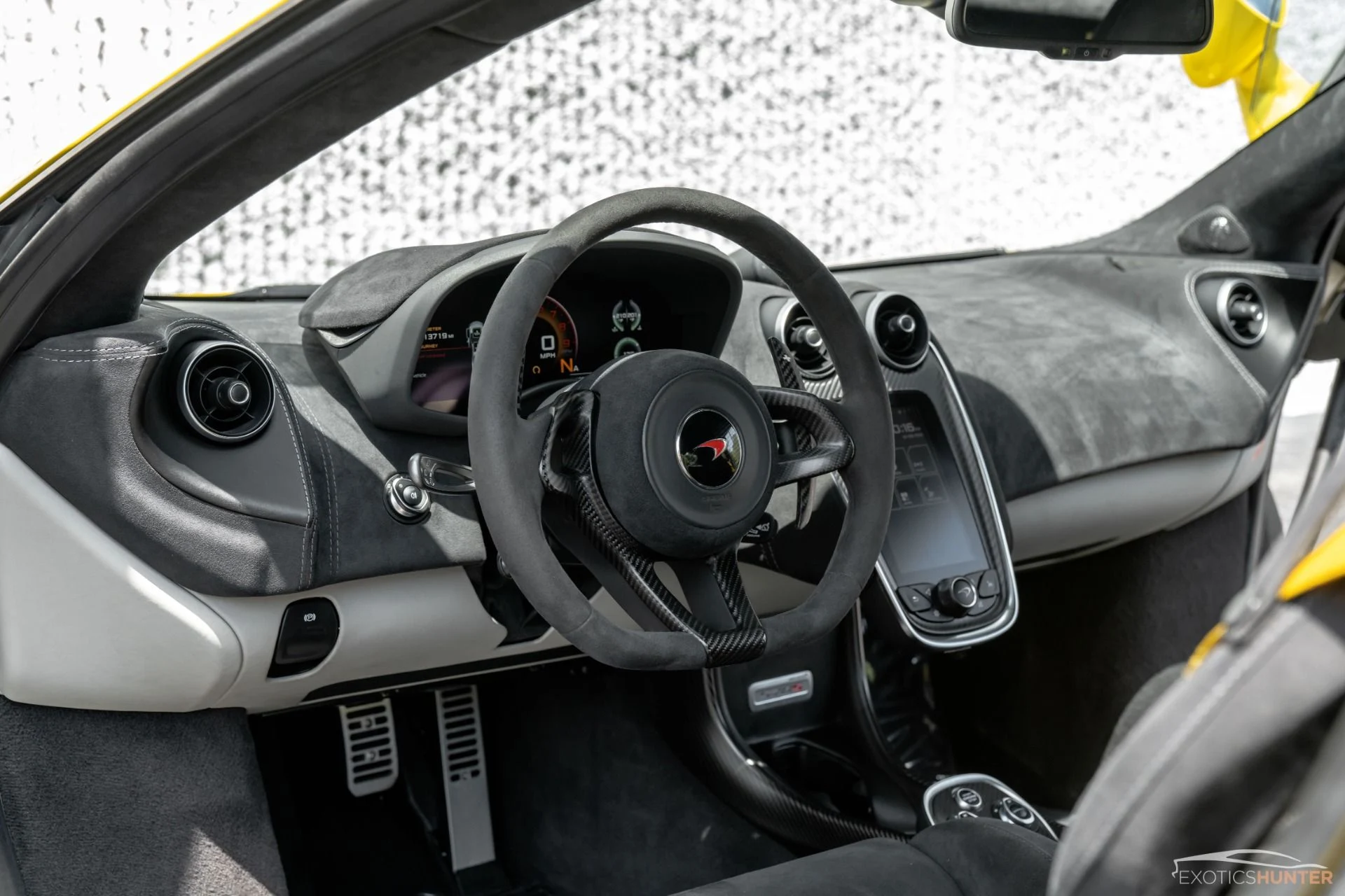 mph026_3189641182_Used_2018_Mc_Laren_570_S_w_a_HIGH_230_K_MSRP_Track_Pack_1768182360_45b34363ab