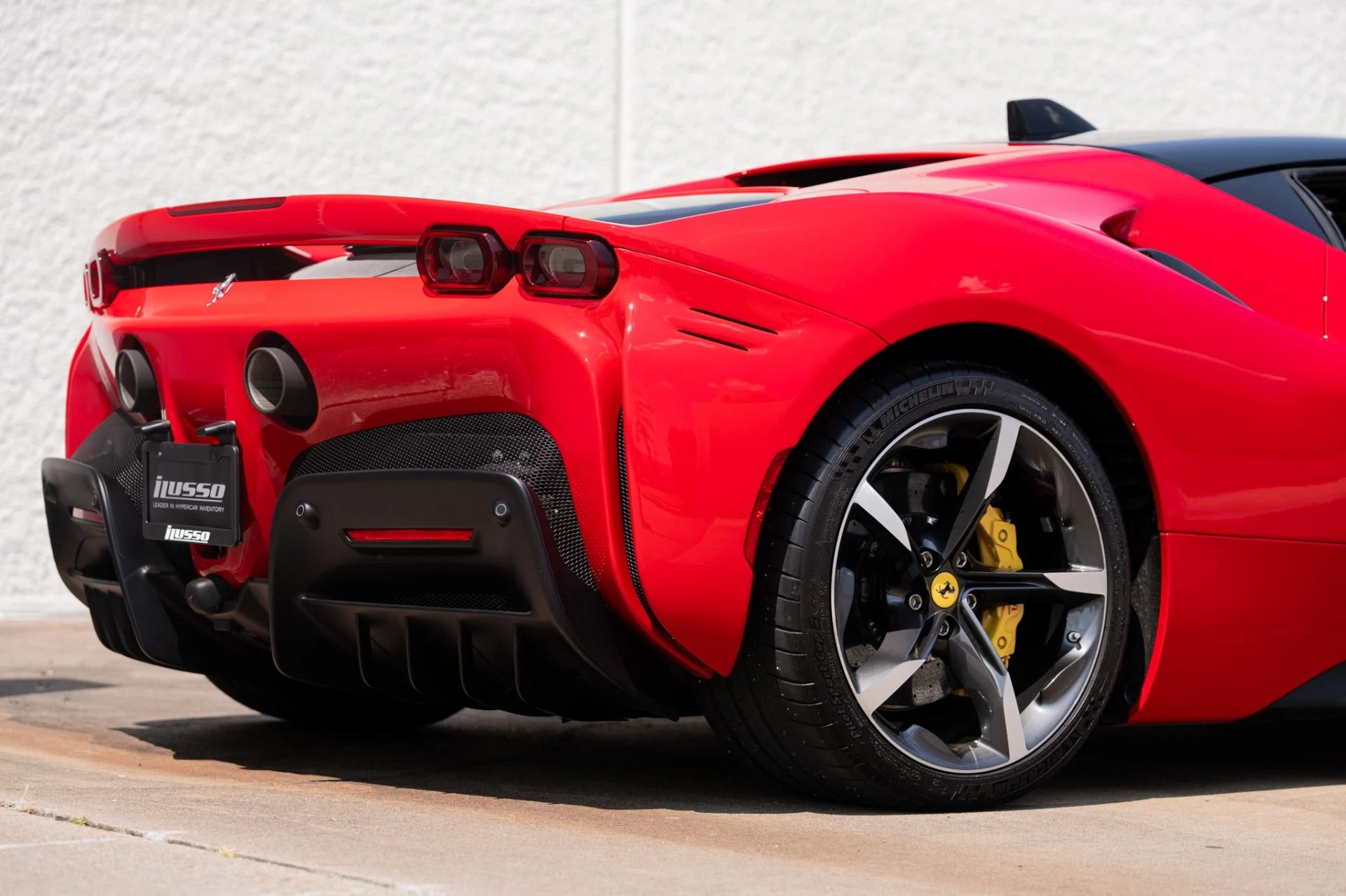 mph026_3195740846_Used_2023_Ferrari_SF_90_Stradale_1758051798_5f3ee97bf7