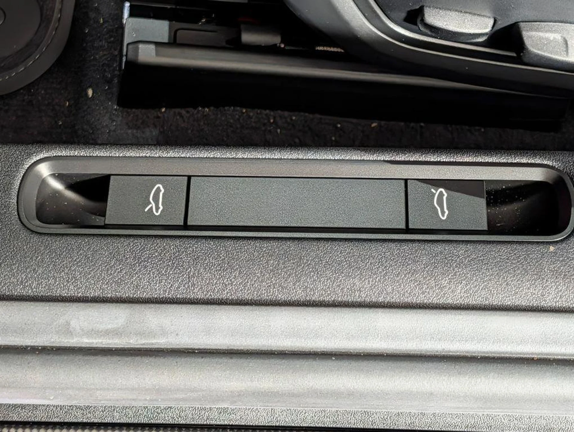 mph026_3196549376_T3_F_Dws_Vm_BS_To9_G7i_C2_ISF_Idkxo_I_4bce49adf8