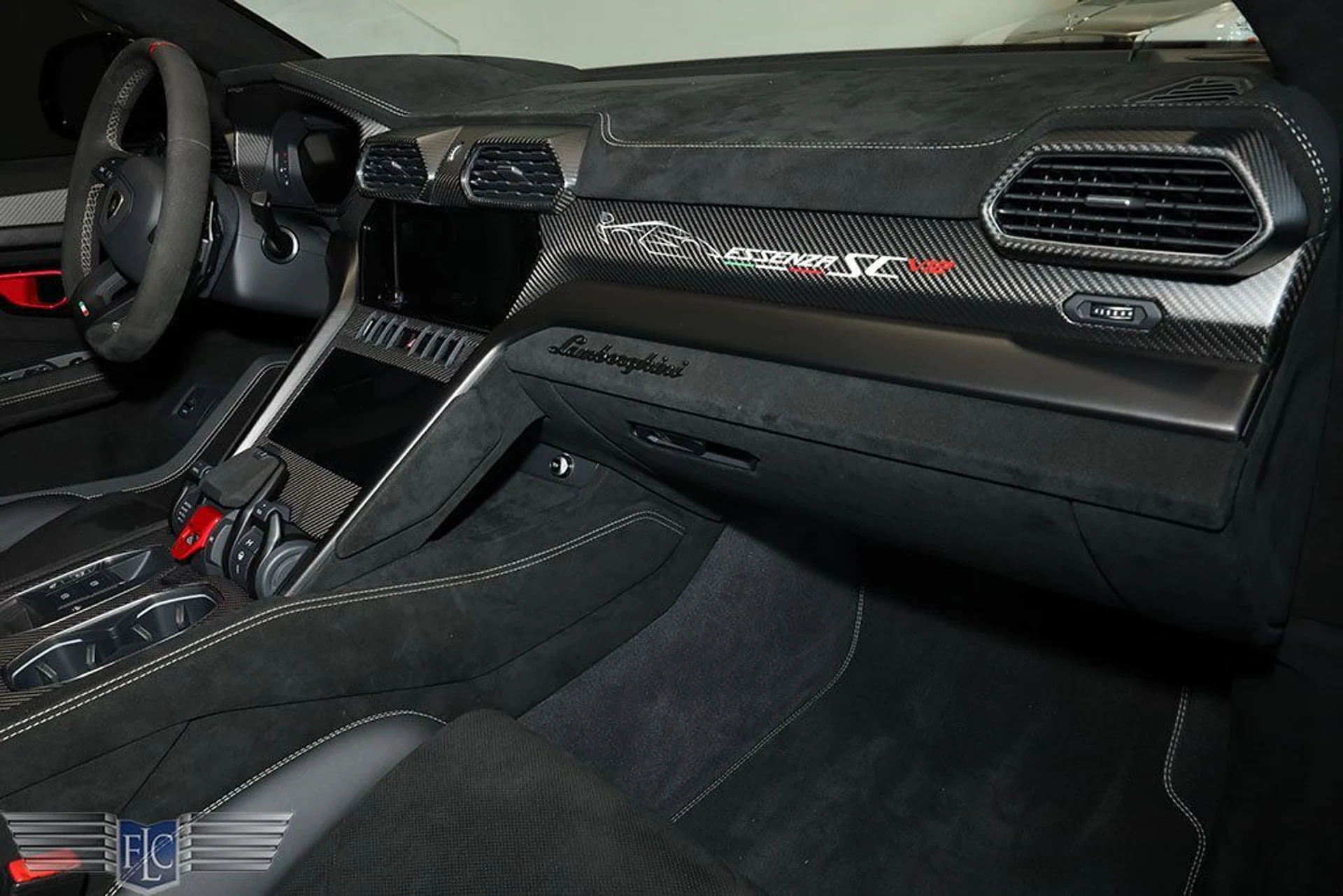 mph026_3197548721_used_2023_lamborghini_urus_performanteawdessenzascv12_9689_22954782_27_1024_a10842aa44