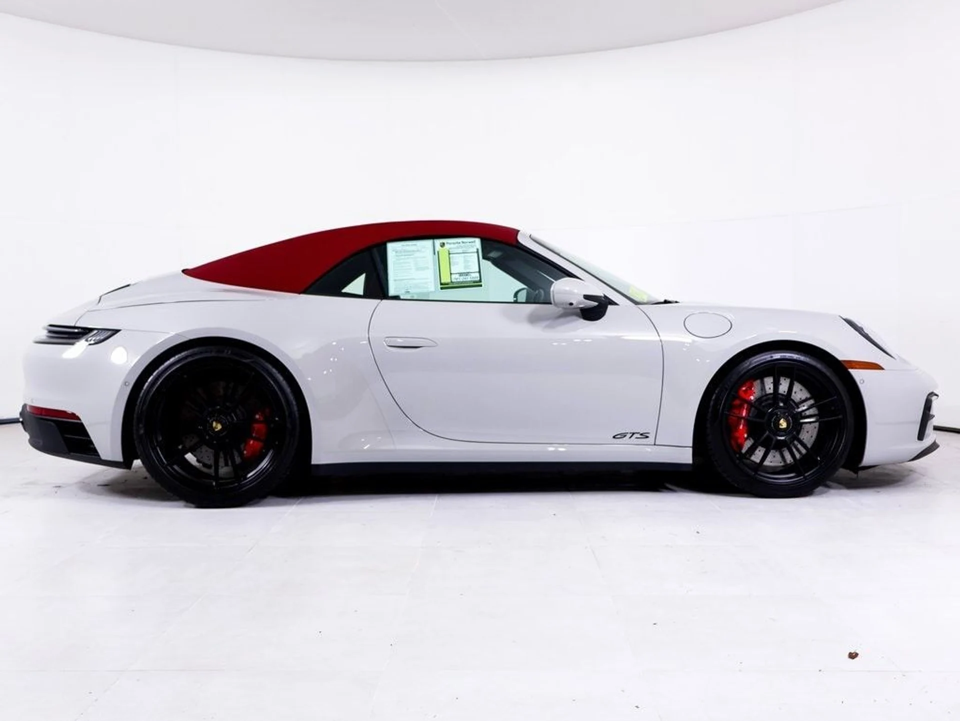 mph026_320079545_25d02f530b8e187aefdea16a23b8b754x_d15c87be91