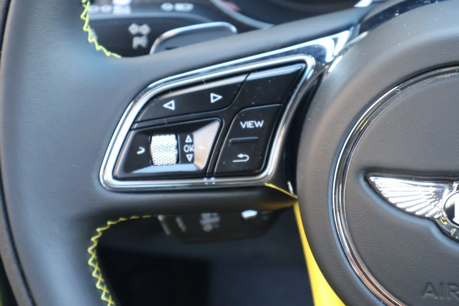 mph026_3203039457_27_4e0d59c377