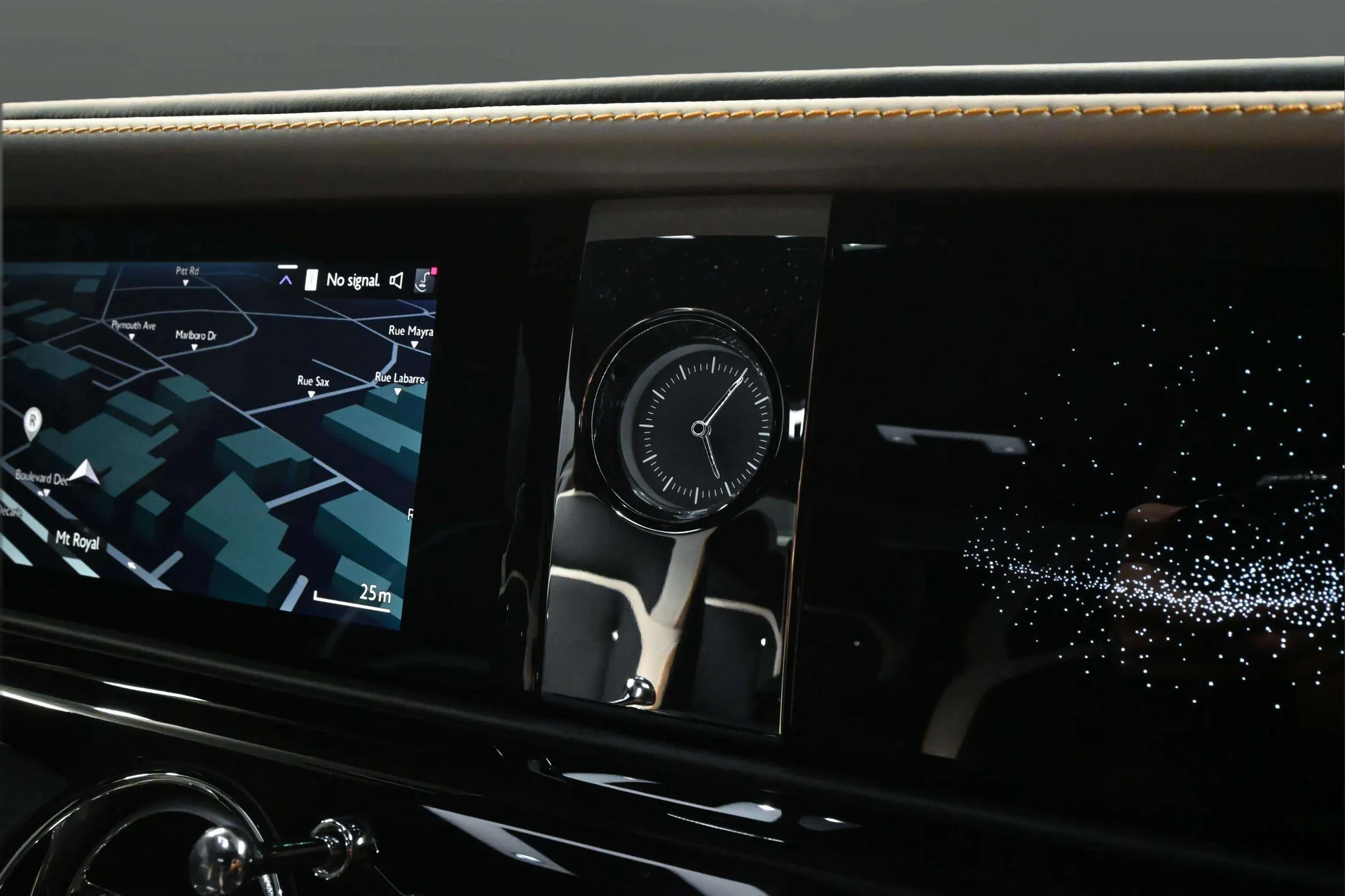 mph026_3204346294_e79b3ac5_b197_44b0_b293_e50f4b50ca50_202520_Rolls_Royce20_Spectre20282503029_27_b048ab9ed2