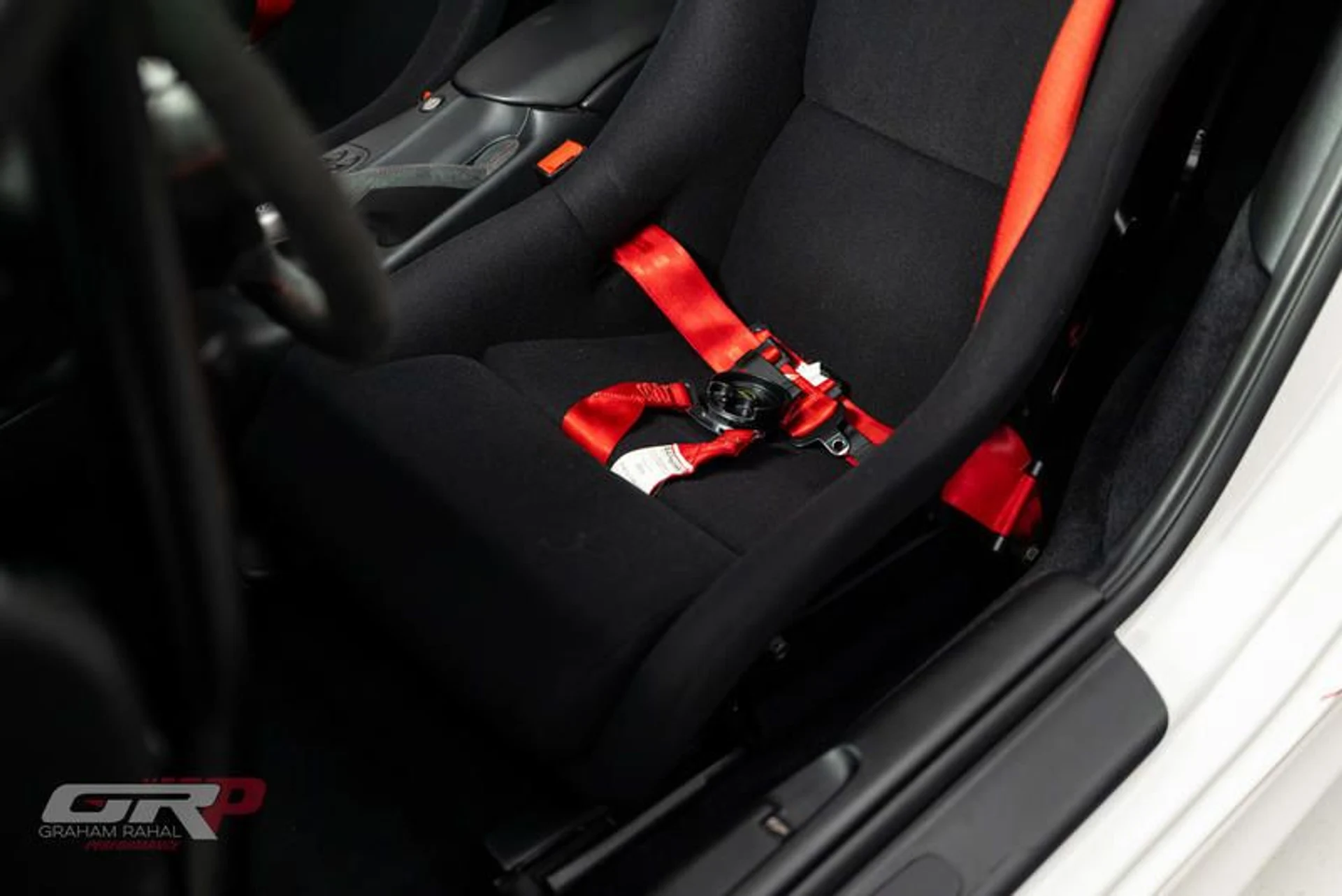 mph026_3209816078_E523_E9_C7_5930_4718_815_B_68345961_CF_09_eb377f9443