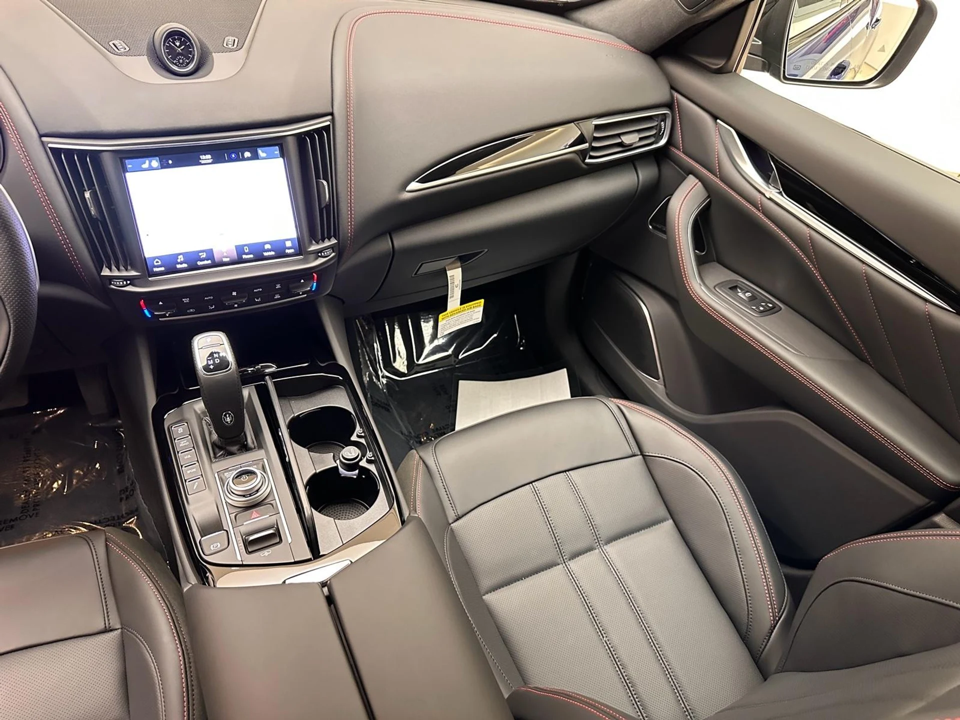 mph026_3213085736_New_2024_Maserati_Levante_Modena_1753160654_934015de6b