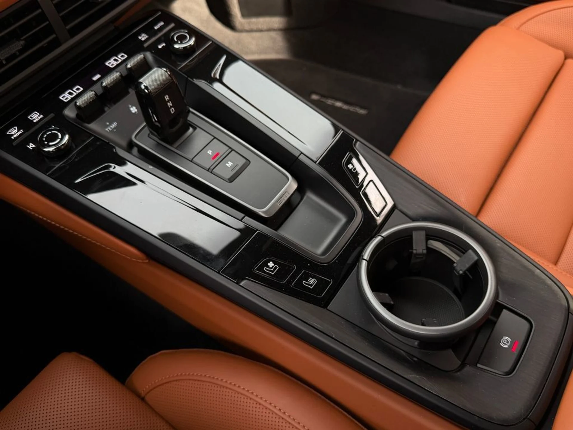 mph026_3229912571_112052ce818a4b4eb17da62bc08ba21e_fbe81d0bec