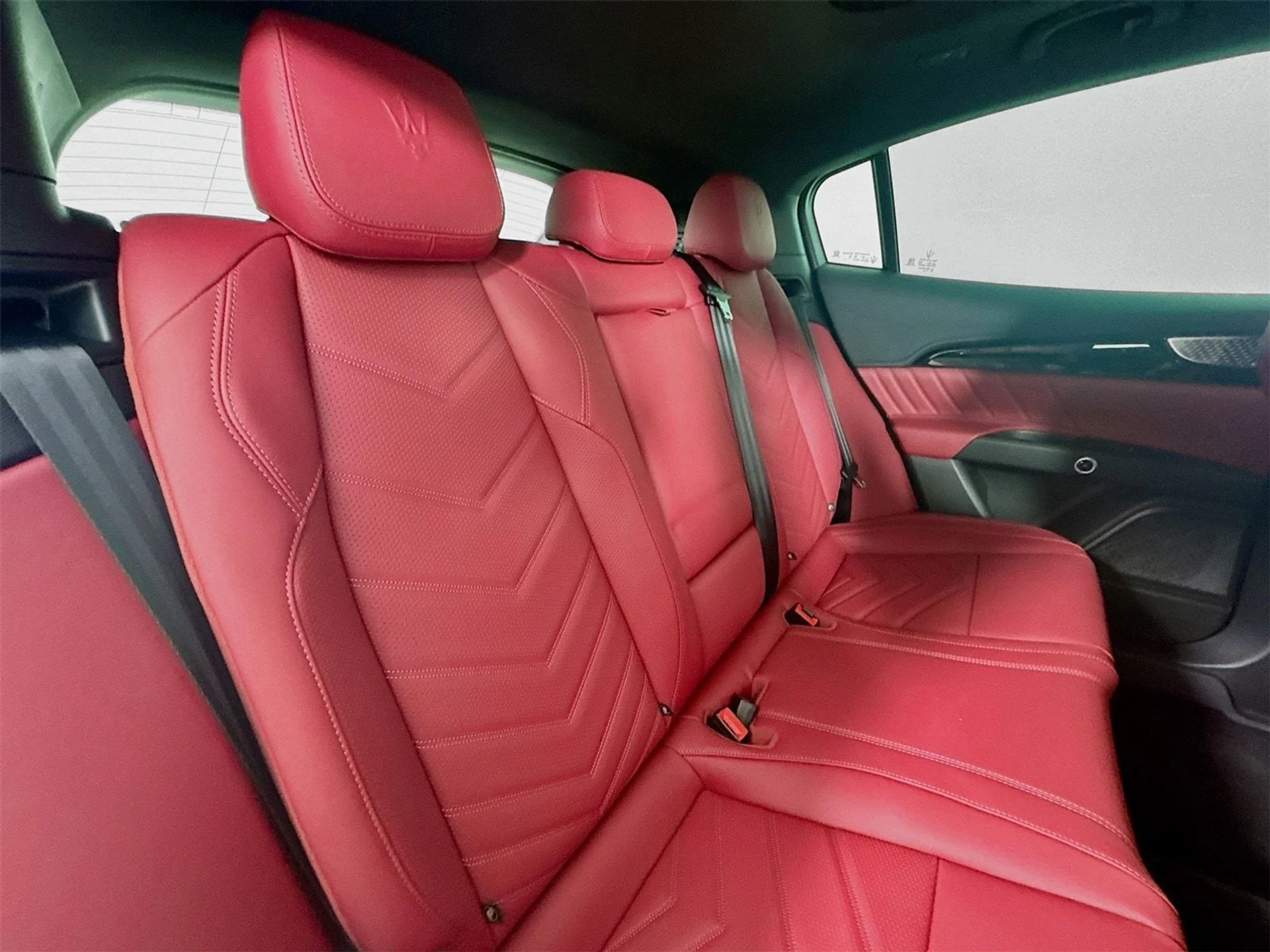 mph026_3234794713_2e3e1e4a2a5701b63e2a35f2ae94a8bax_455b517660