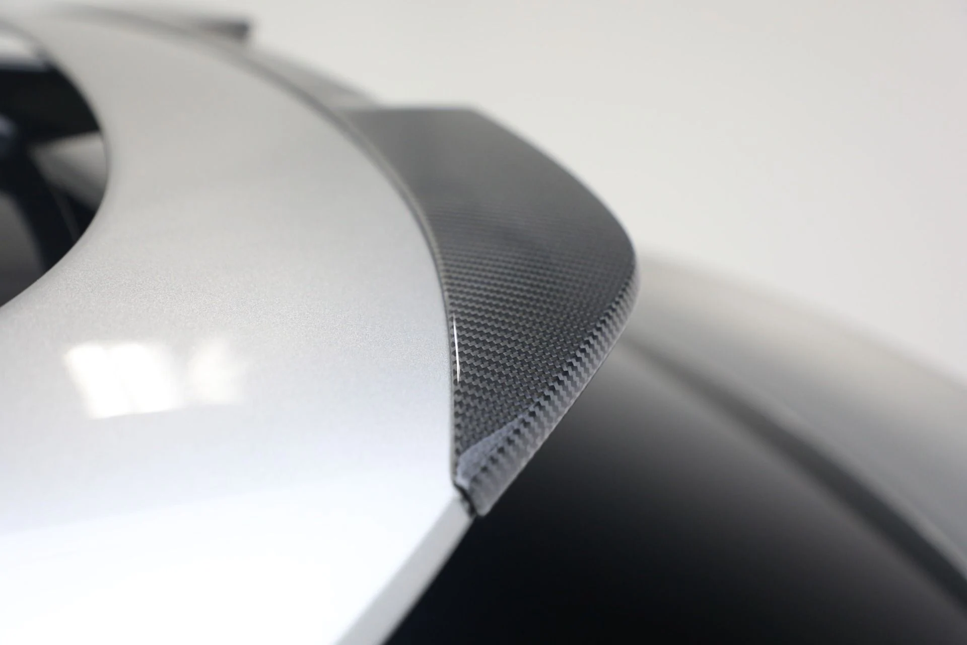 mph026_3238634398_Used_2023_Aston_Martin_DBX_707_1773406329_ad6f751e76