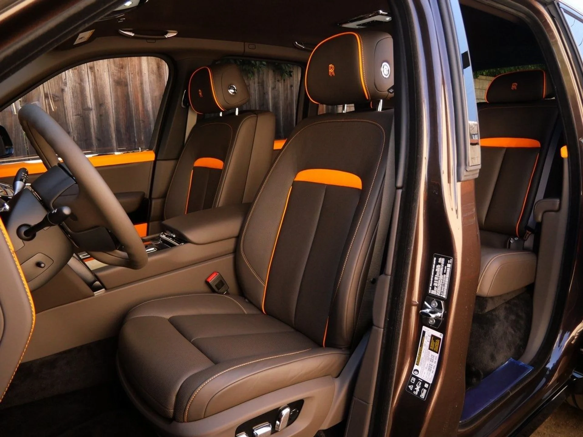 mph026_3249458547_4a82b114e40d63f5e56bca474c757a95x_60adee8aeb