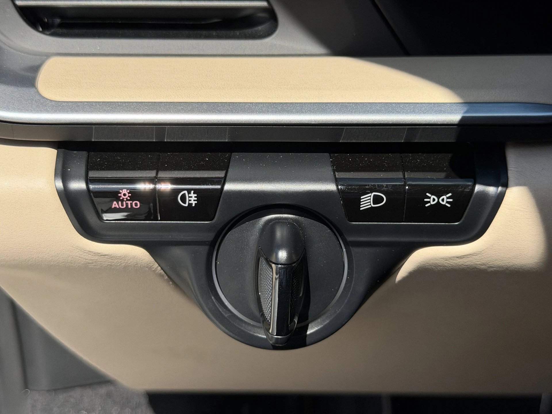 mph026_3251086458_7f09bba3fd99c69b8d7878a1512a7bd4x_66385212dd