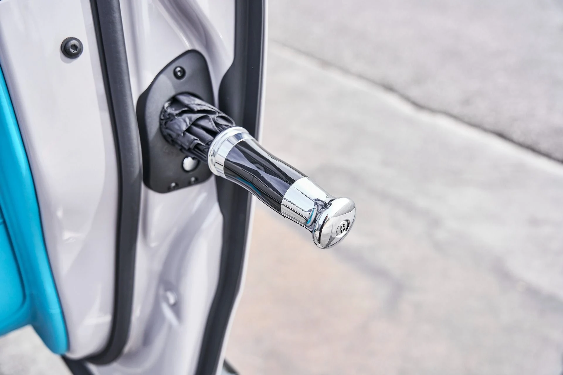 mph026_3251480741_Used_2025_Rolls_Royce_Cullinan_Black_Badge_1774912474_6d092e1cea