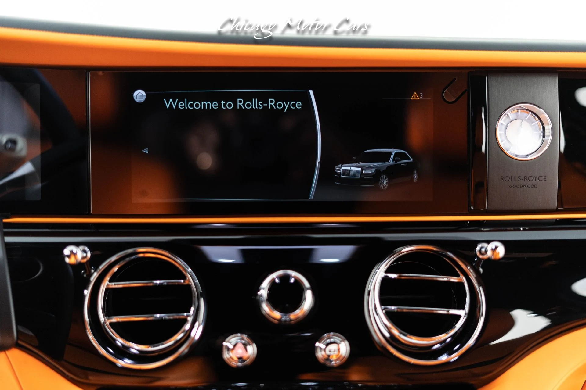 mph026_3252448260_12082_p27_l_2e1c3fc115